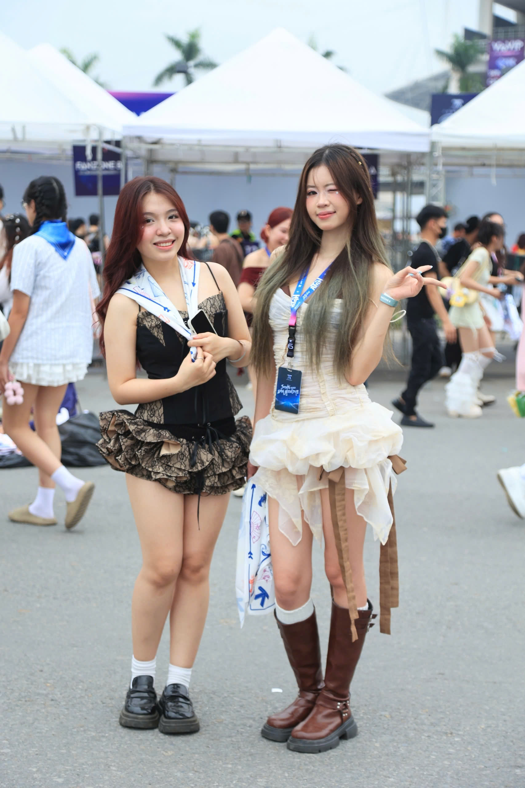 Các thần tượng TikTok Hà thành đã có mặt và ghi lại những khoảnh khắc đáng nhớ trước sự kiện 
