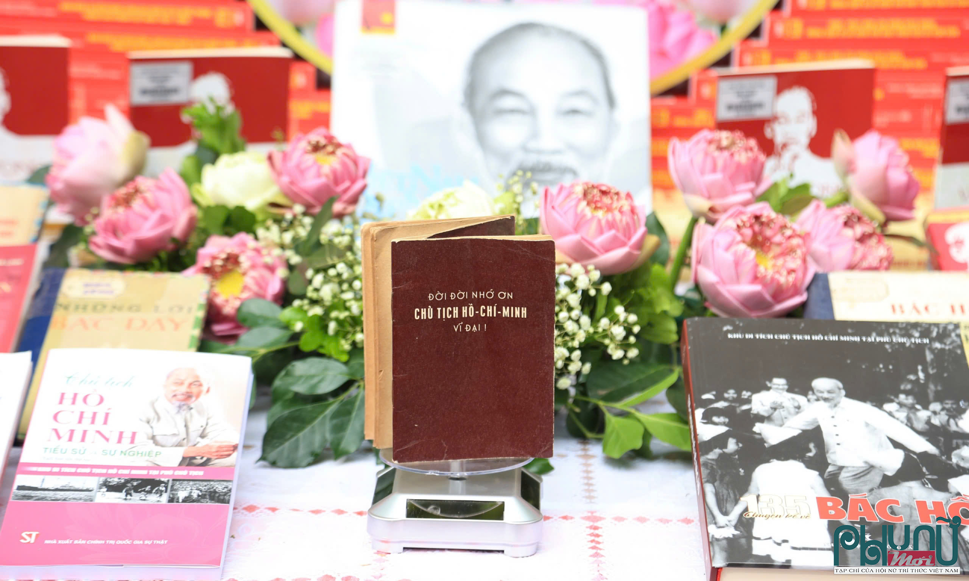 Kỷ niệm 135 năm Ngày sinh Chủ tịch Hồ Chí Minh: Nhiều hoạt động ý nghĩa tại Khu Di tích Phủ Chủ tịch