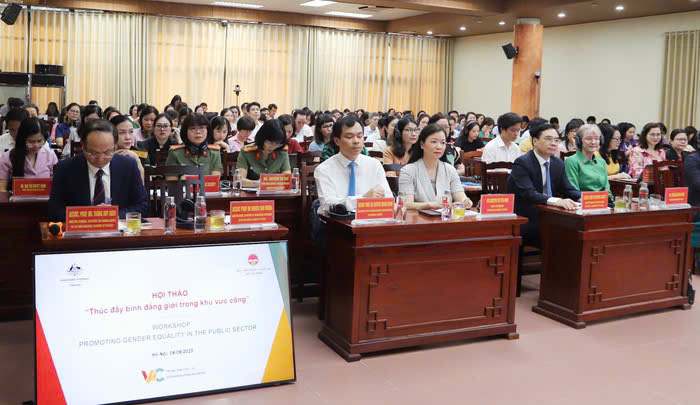 Các đại biểu tham dự hội thảo. Ảnh: PNVN