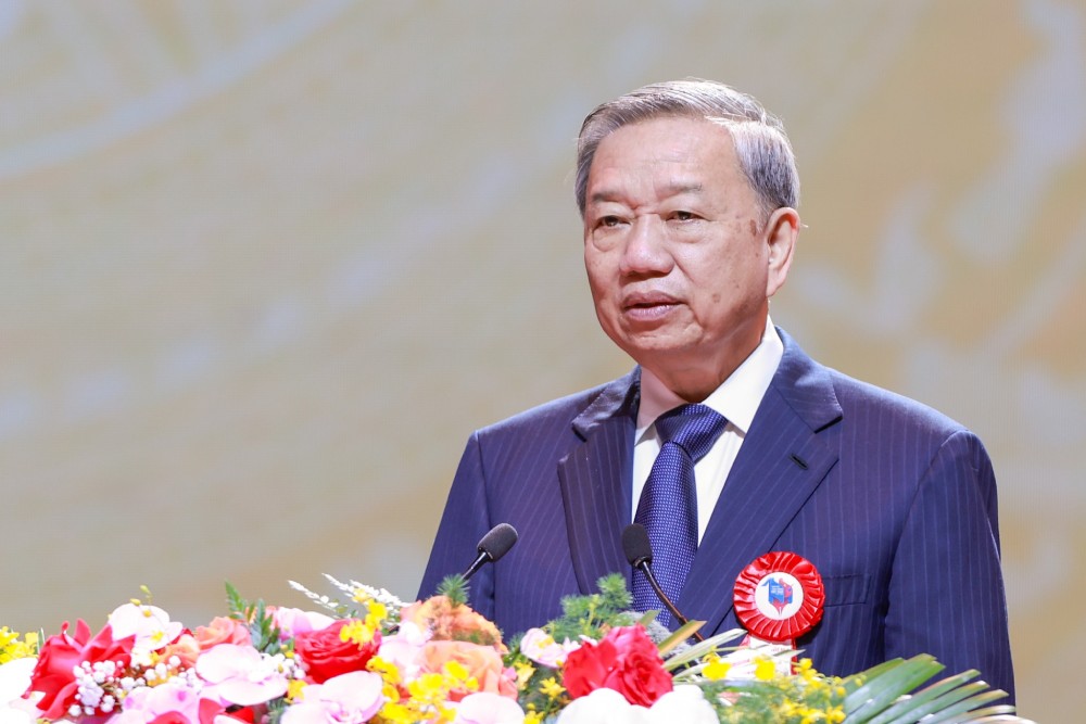 Tổng Bí thư Tô Lâm phát biểu tại Lễ kỷ niệm 100 năm Ngày báo chí cách mạng Việt Nam (21.6.1925 - 21.6.2025). Ảnh: Hải Nguyễn