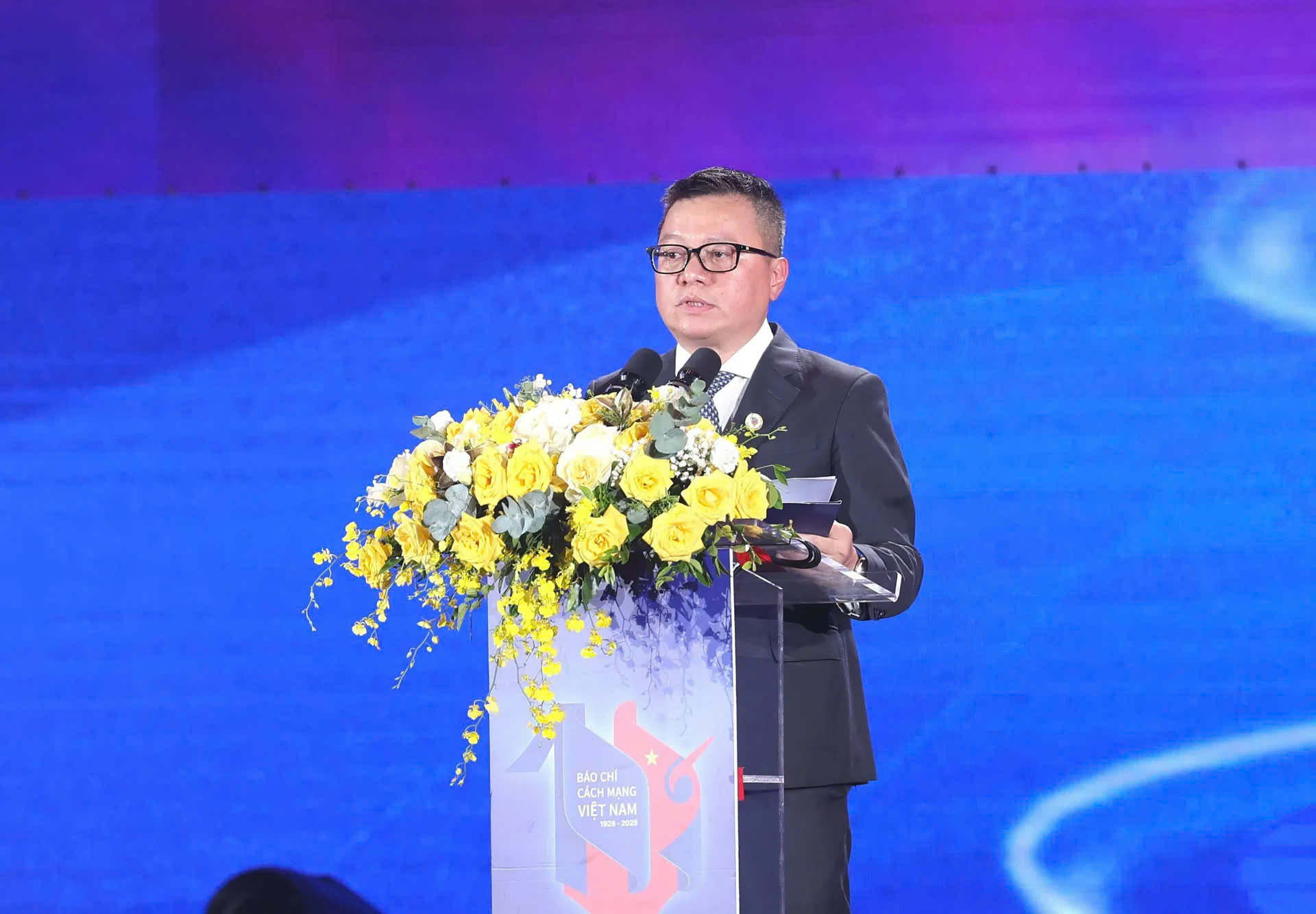 Nhà báo Lê Quốc Minh - Ủy viên Trung ương Đảng, Tổng Biên tập Báo Nhân dân, Phó Trưởng ban Tuyên giáo và Dân vận Trung ương, Chủ tịch Hội Nhà báo Việt Nam, Chủ tịch Hội đồng Giải Báo chí Quốc gia.