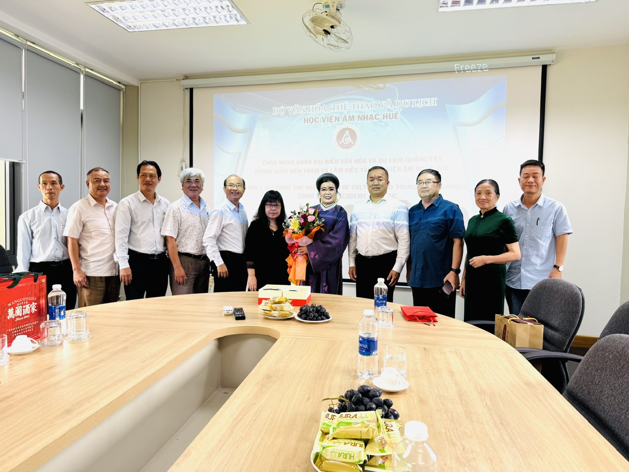 Giao lưu Văn hoá Việt- Trung tại Huế