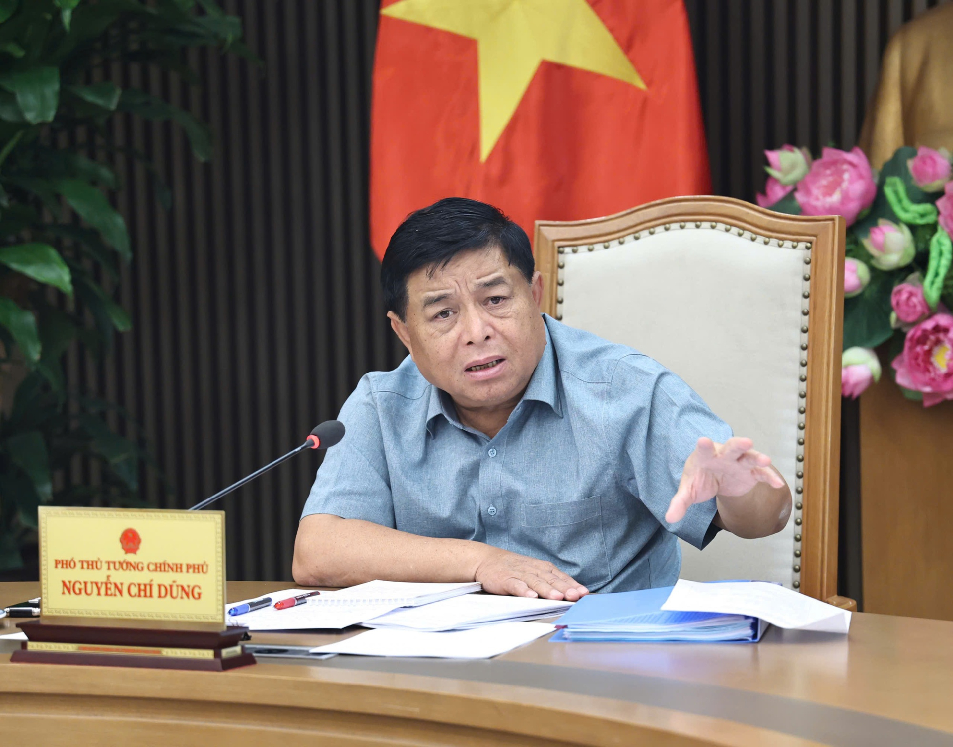 Phó Thủ tướng Nguyễn Chí Dũng yêu cầu các bộ, ngành cần đẩy nhanh tiến độ thực hiện các nhiệm vụ phát triển khoa học, công nghệ. Ảnh: VGP