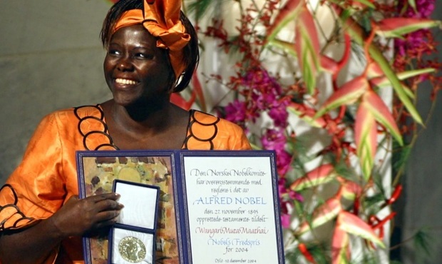 Wangari Maathai giành giải Nobel Hòa bình năm 2004. Ảnh: ITN