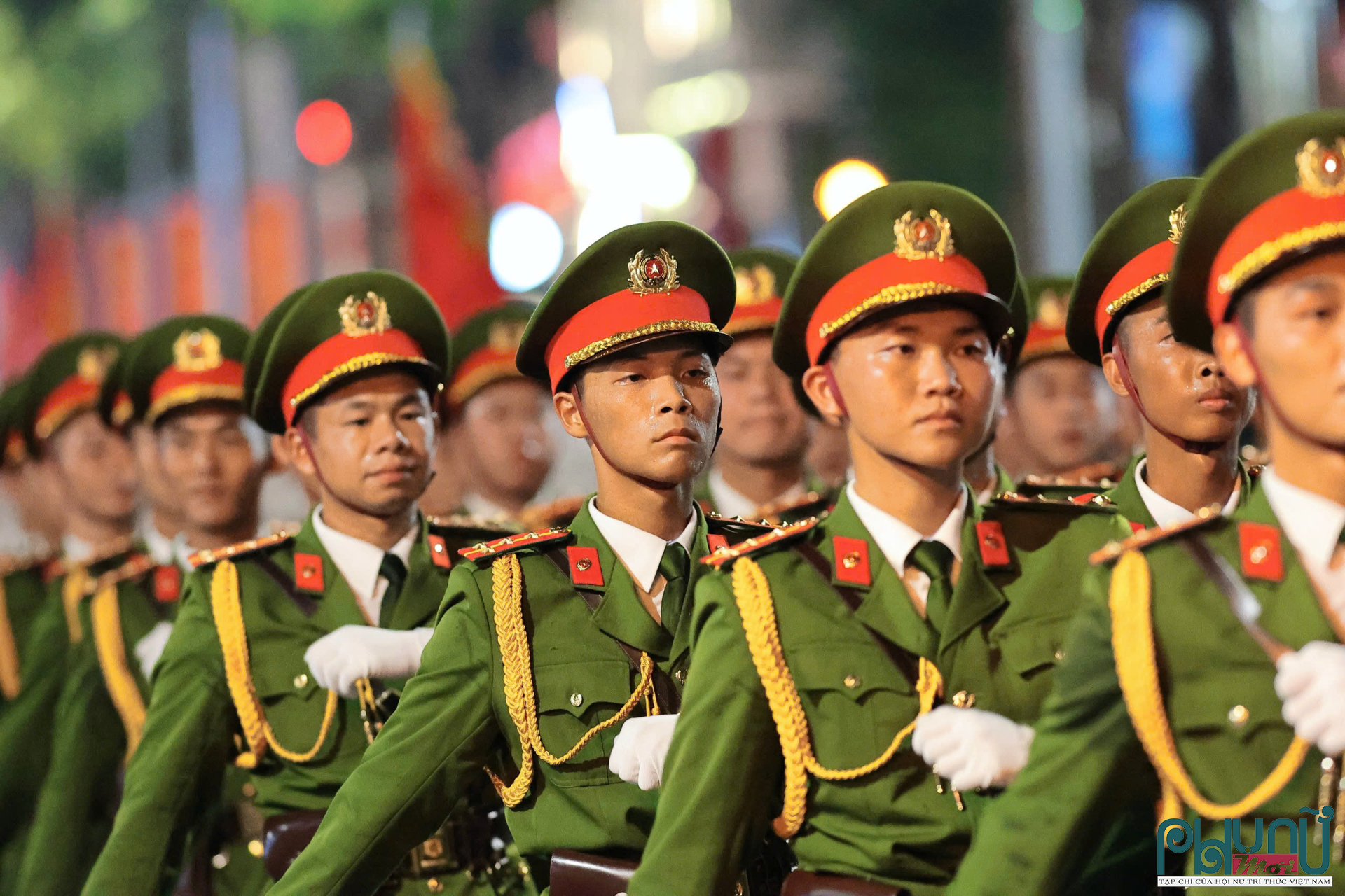Hơn 16.300 quân nhân và hàng trăm khí tài tham gia tổng hợp luyện diễu binh lần hai