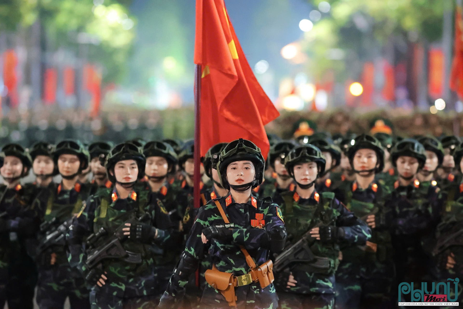 Hơn 16.300 quân nhân và hàng trăm khí tài tham gia tổng hợp luyện diễu binh lần hai