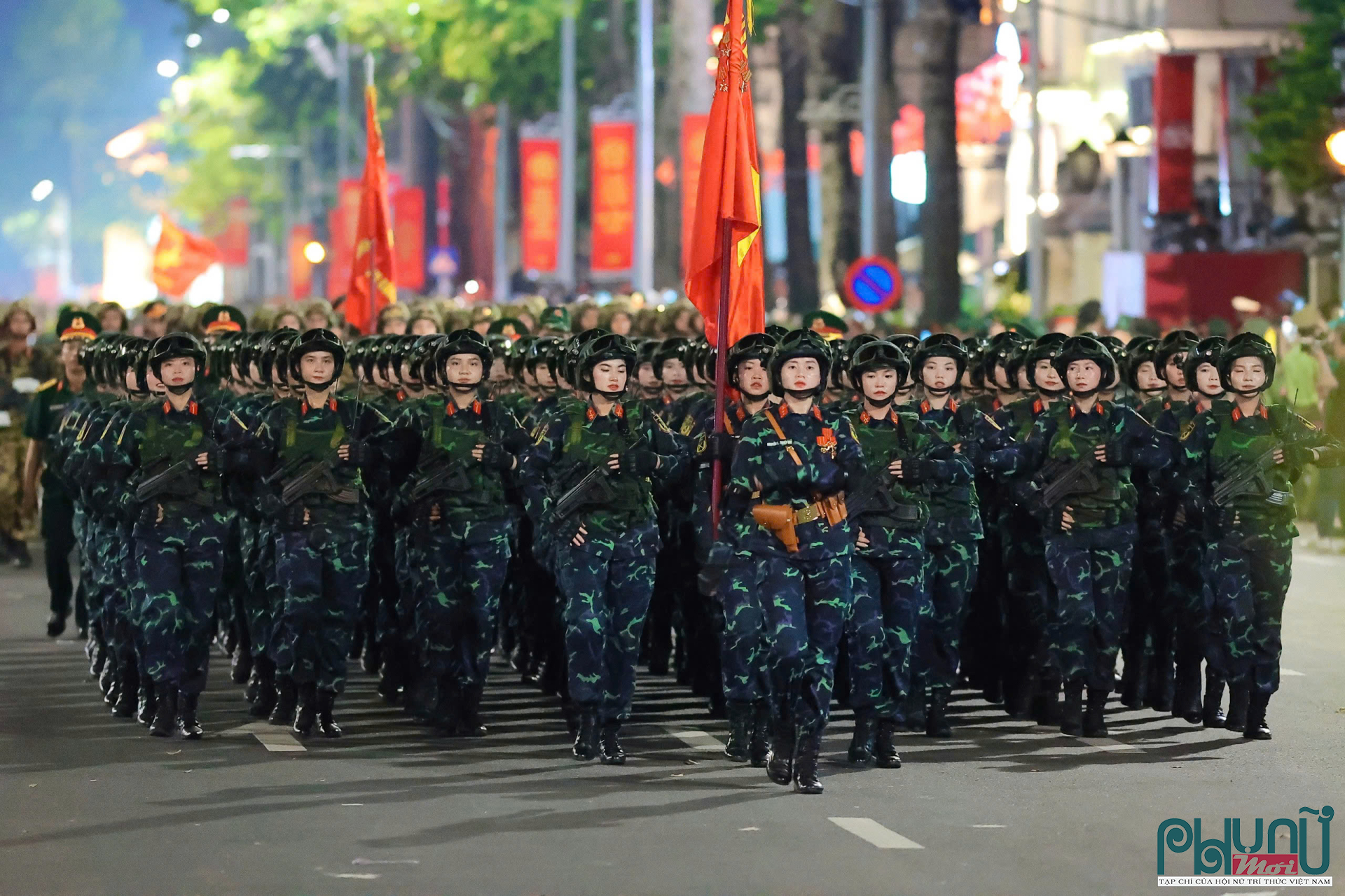 Hơn 16.300 quân nhân và hàng trăm khí tài tham gia tổng hợp luyện diễu binh lần hai