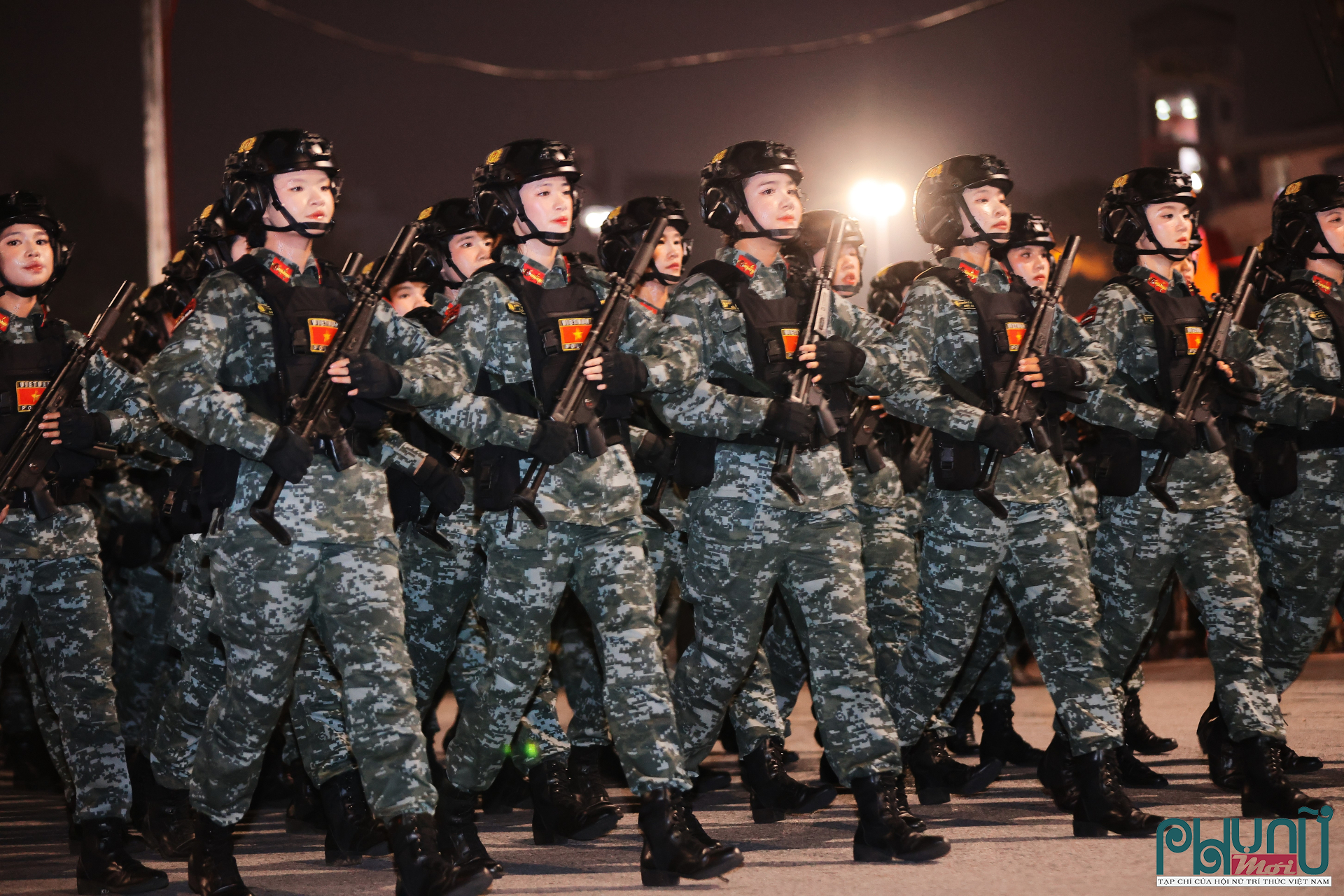 Đây là minh chứng rằng phụ nữ hoàn toàn có thể đảm nhận những nhiệm vụ đòi hỏi sự dũng cảm, sức mạnh và tinh thần thép, góp phần vào an ninh, an toàn xã hội.