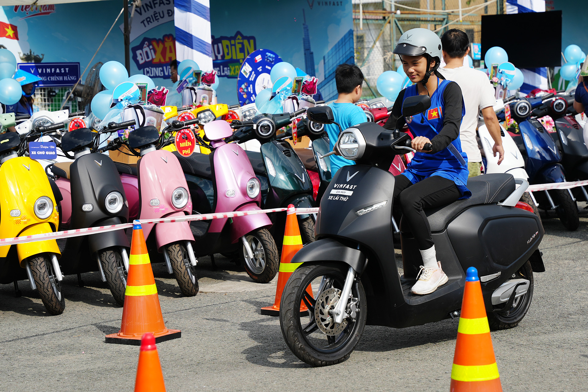 VinFast Klara Neo - Xe máy điện thời trang, tiện lợi cho dân công sở