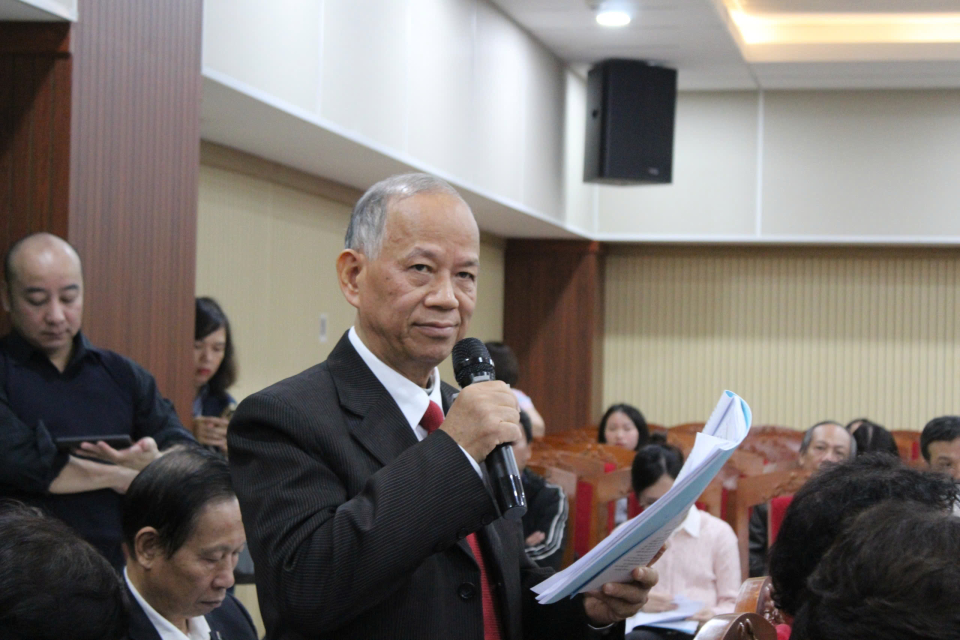 TS. Nguyễn Minh Phong, chuyên gia kinh tế