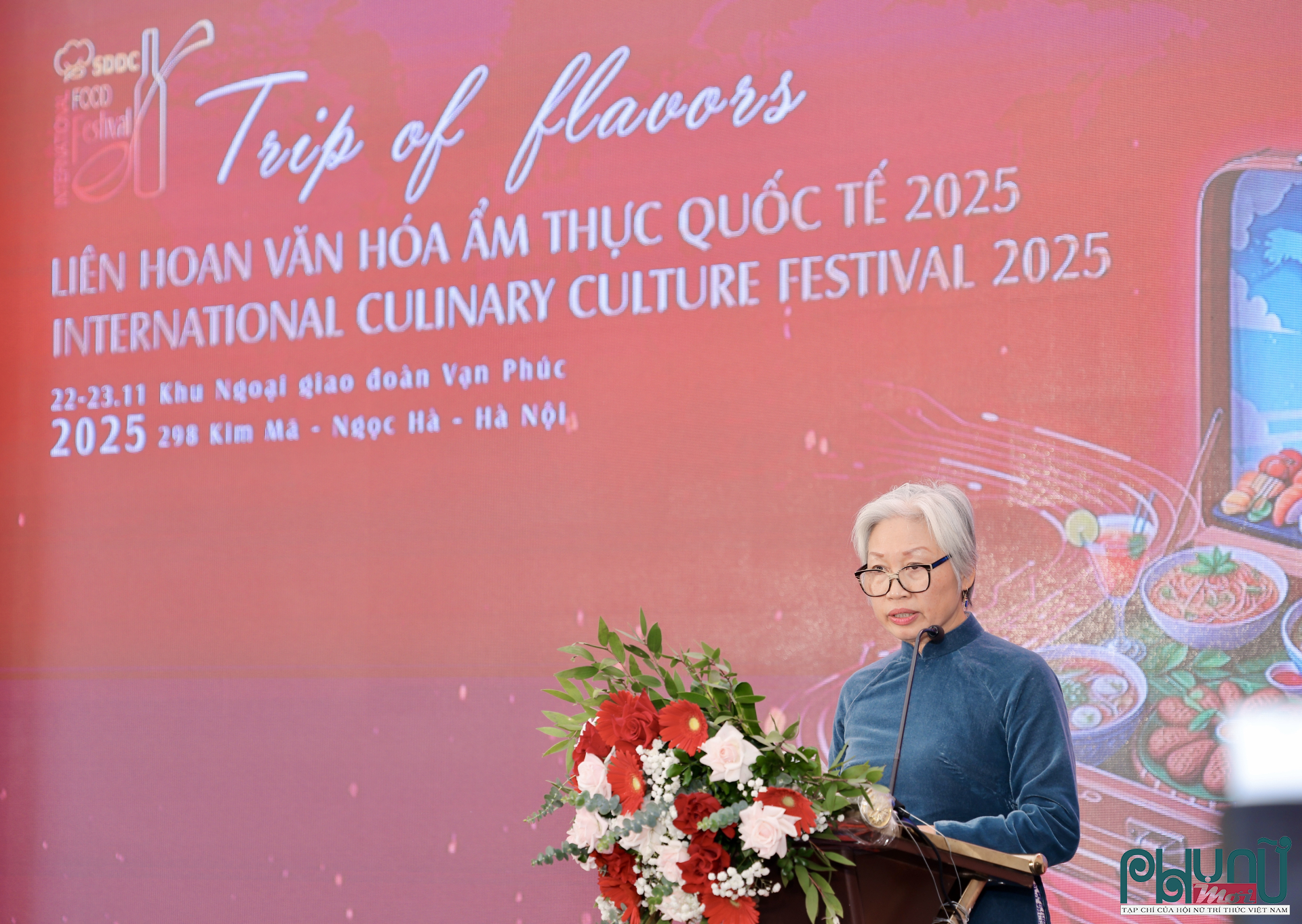 Bà Lê Nguyệt Anh, Phu nhân bộ trưởng Ngoại giao Lê Hoài Trung phát biểu Khai mạc Liên hoan.