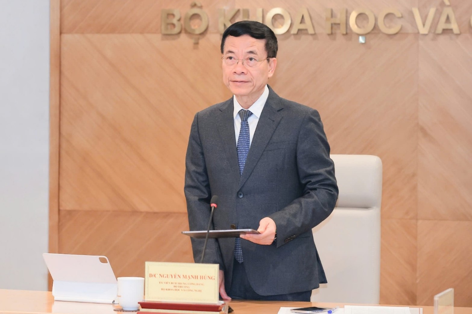 Bộ trưởng Bộ KH&CN Nguyễn Mạnh Hùng phát biểu tại buổi Lễ. Ảnh: Bộ KH&CN