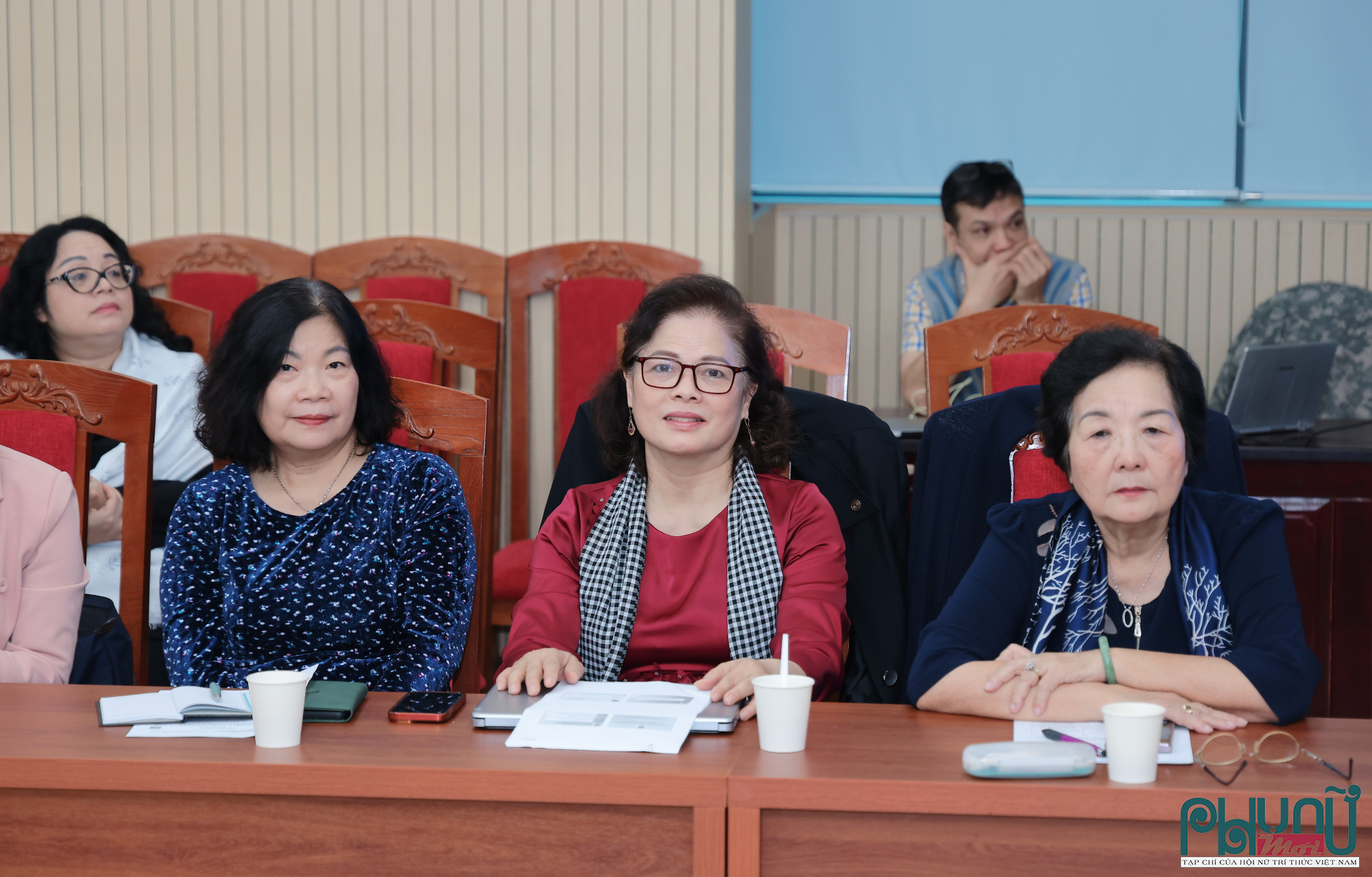 Các đại biểu tham dự hội thảo