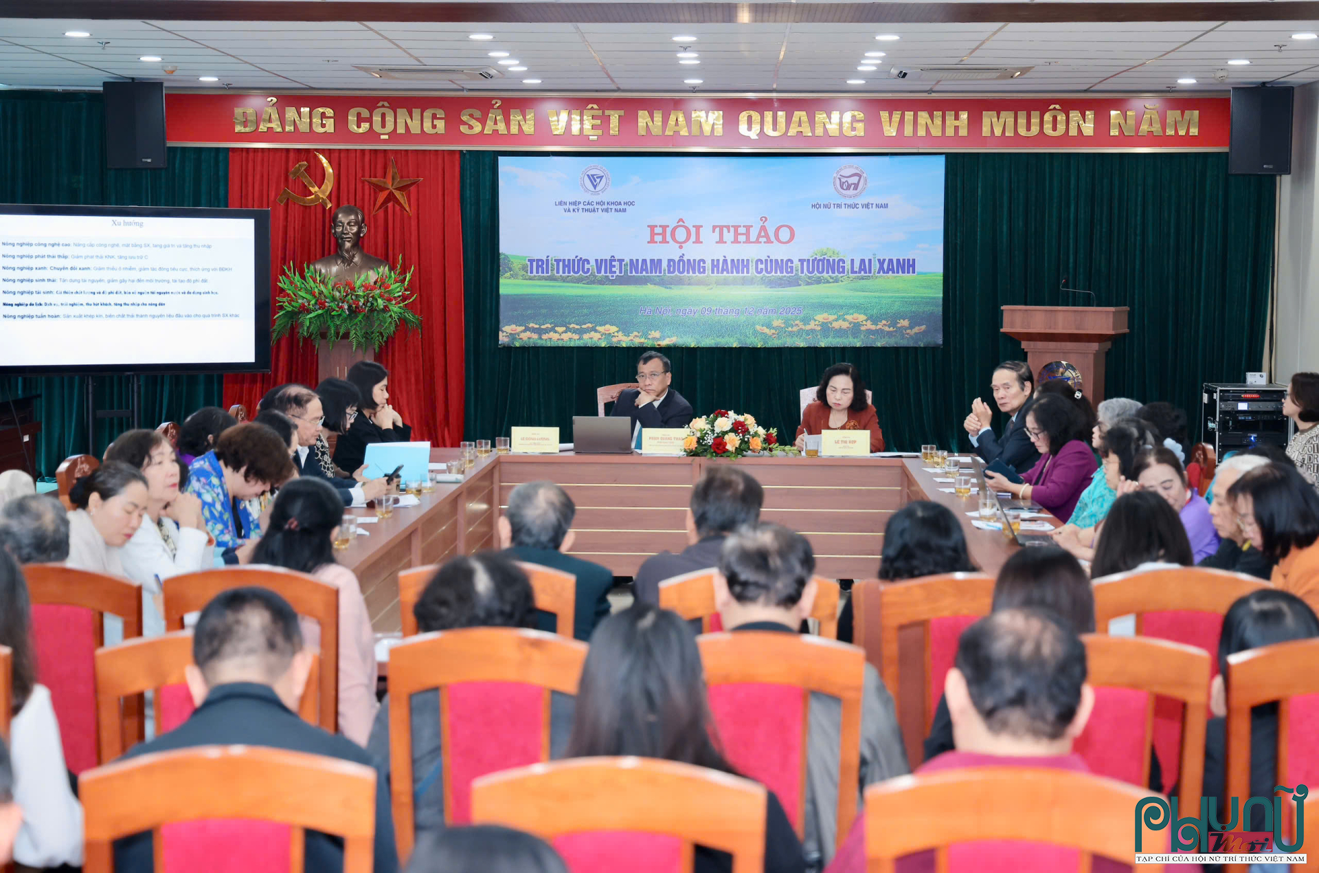 Quanh cảnh Hội thảo