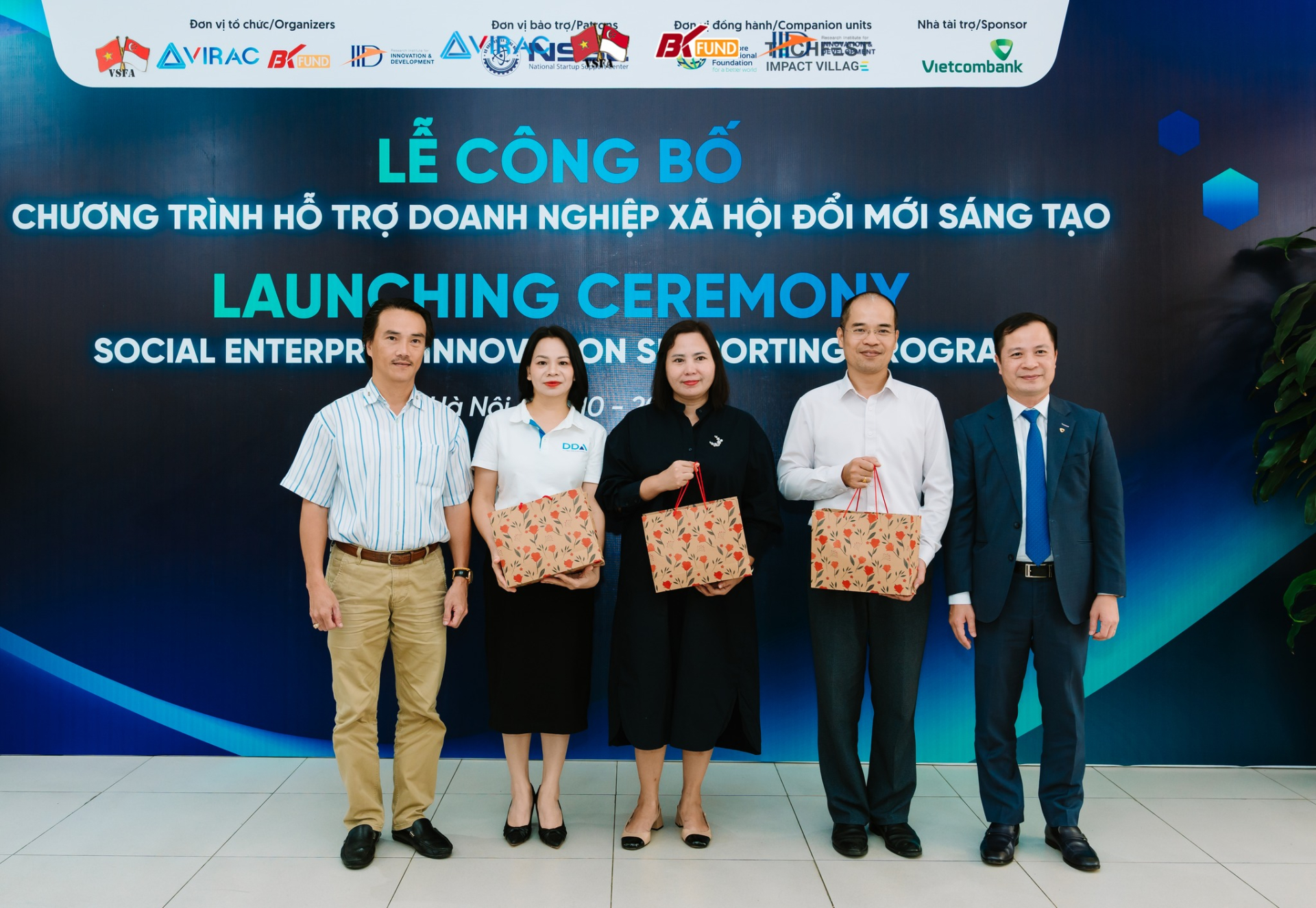 Hành trình lặng lẽ của nữ nhà khoa học biến vỏ trứng gà thành canxi hữu cơ