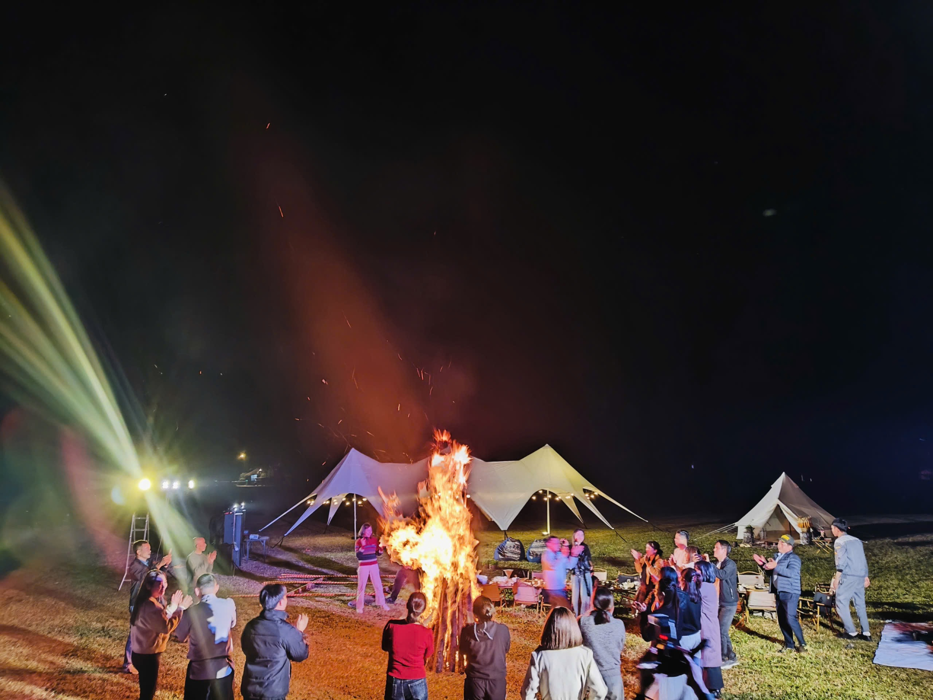 Serena Resort Kim Bôi: toạ độ cắm trại mới đang khiến dân tình mê mẩn 