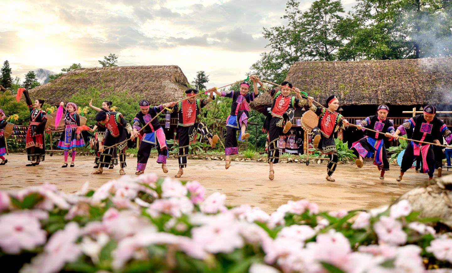 Tết Bính Ngọ 2026 mở ra hành trình khai xuân