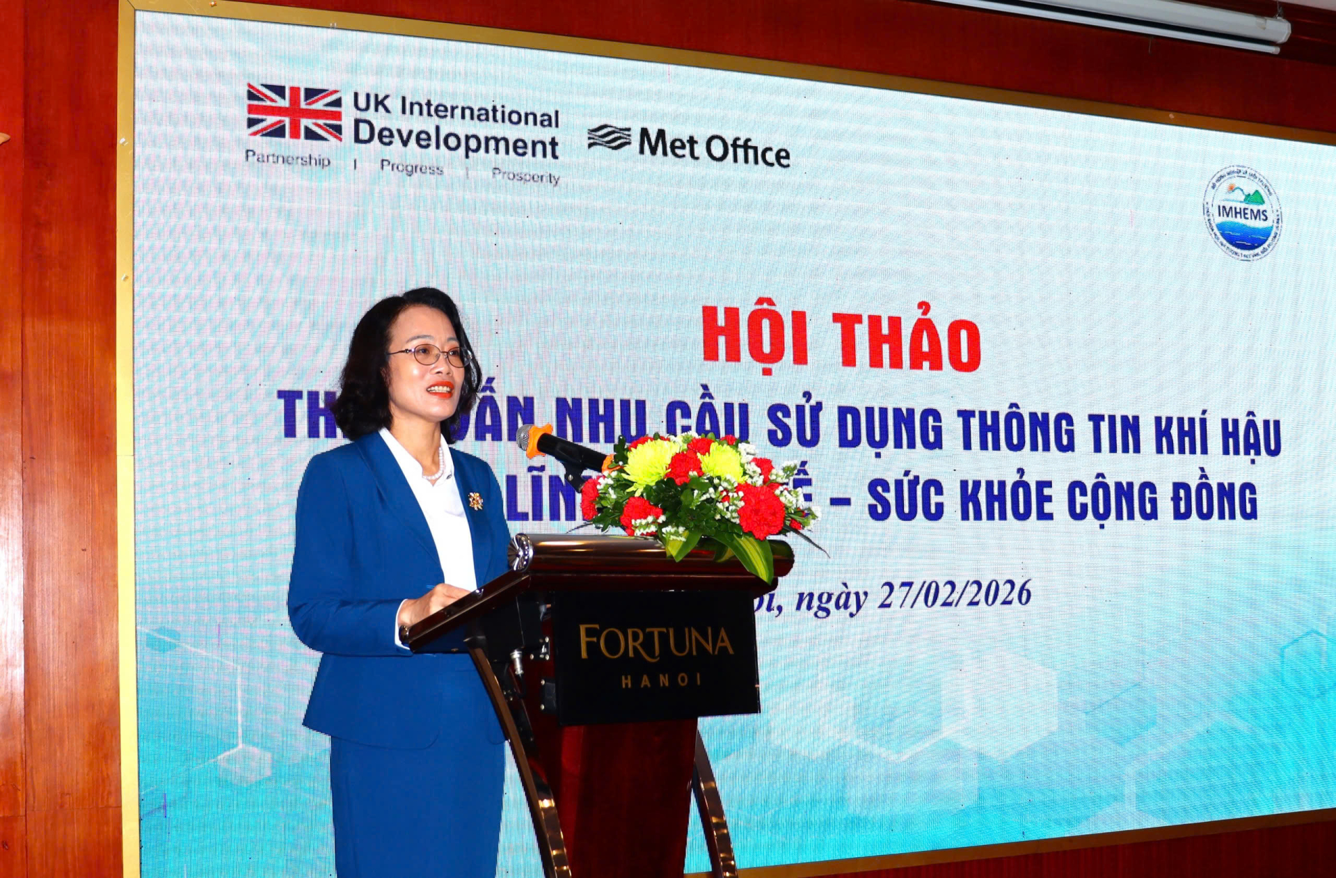 PGS.TS Phạm Thị Thanh Ngà, Viện trưởng Viện Khoa học Khí tượng Thủy văn, Môi trường và Biển phát biểu khai mạc
