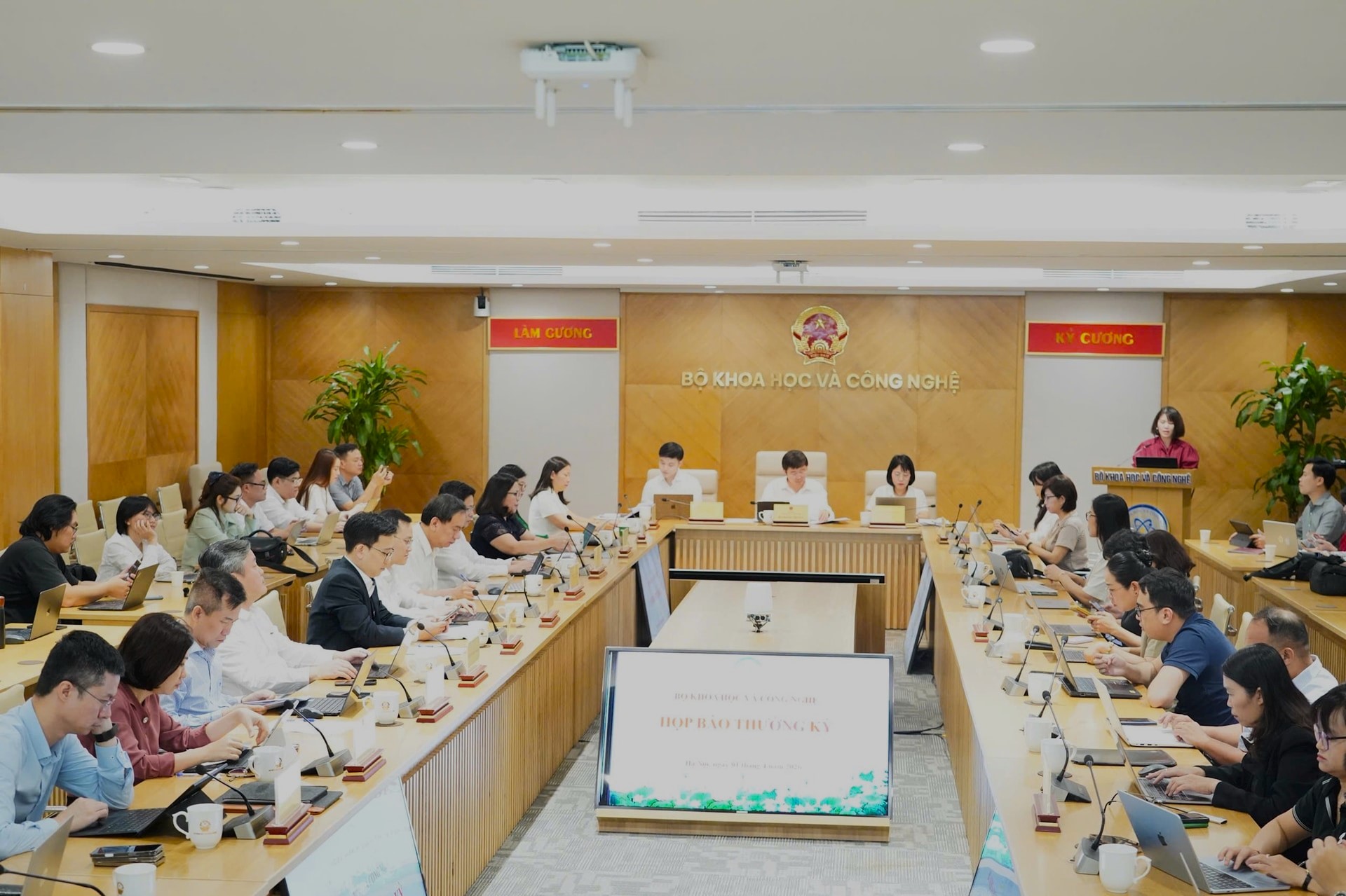 Toàn cảnh buổi Họp báo