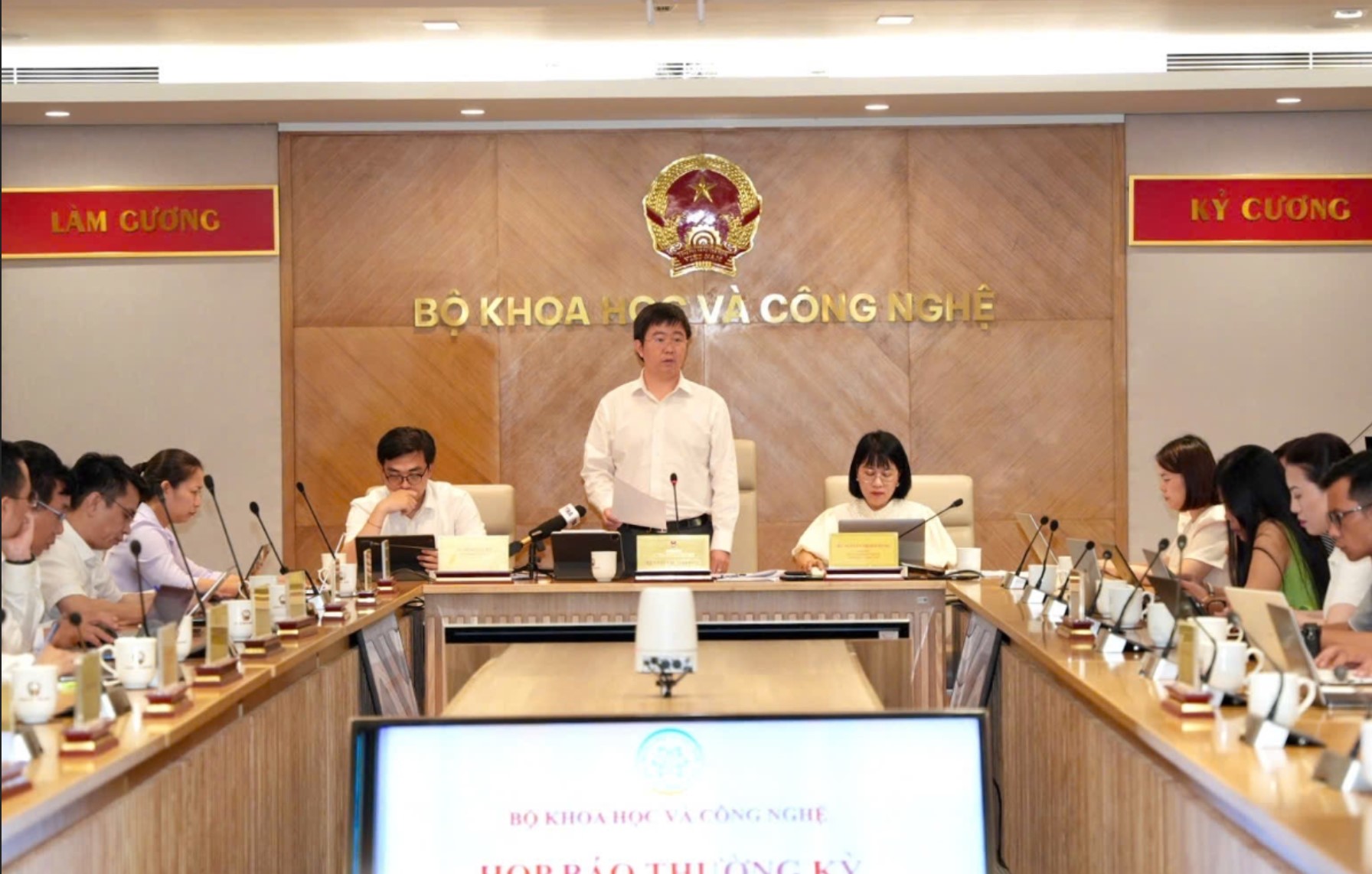 Họp báo thường kỳ tháng 5 Bộ Khoa học và Công nghệ. Ảnh: BkHCN