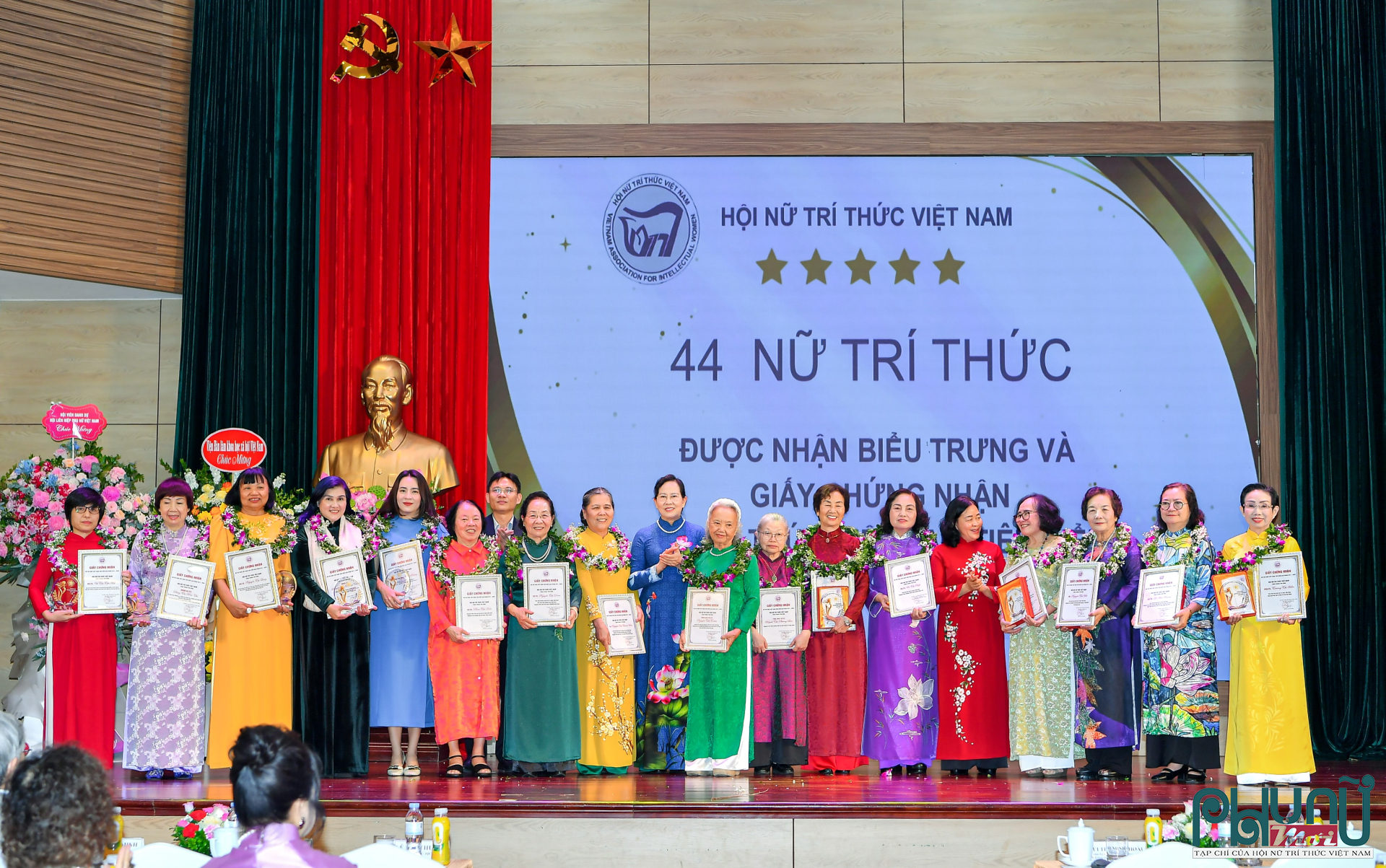 Dấu mốc 15 năm của Hội Nữ trí thức Việt Nam