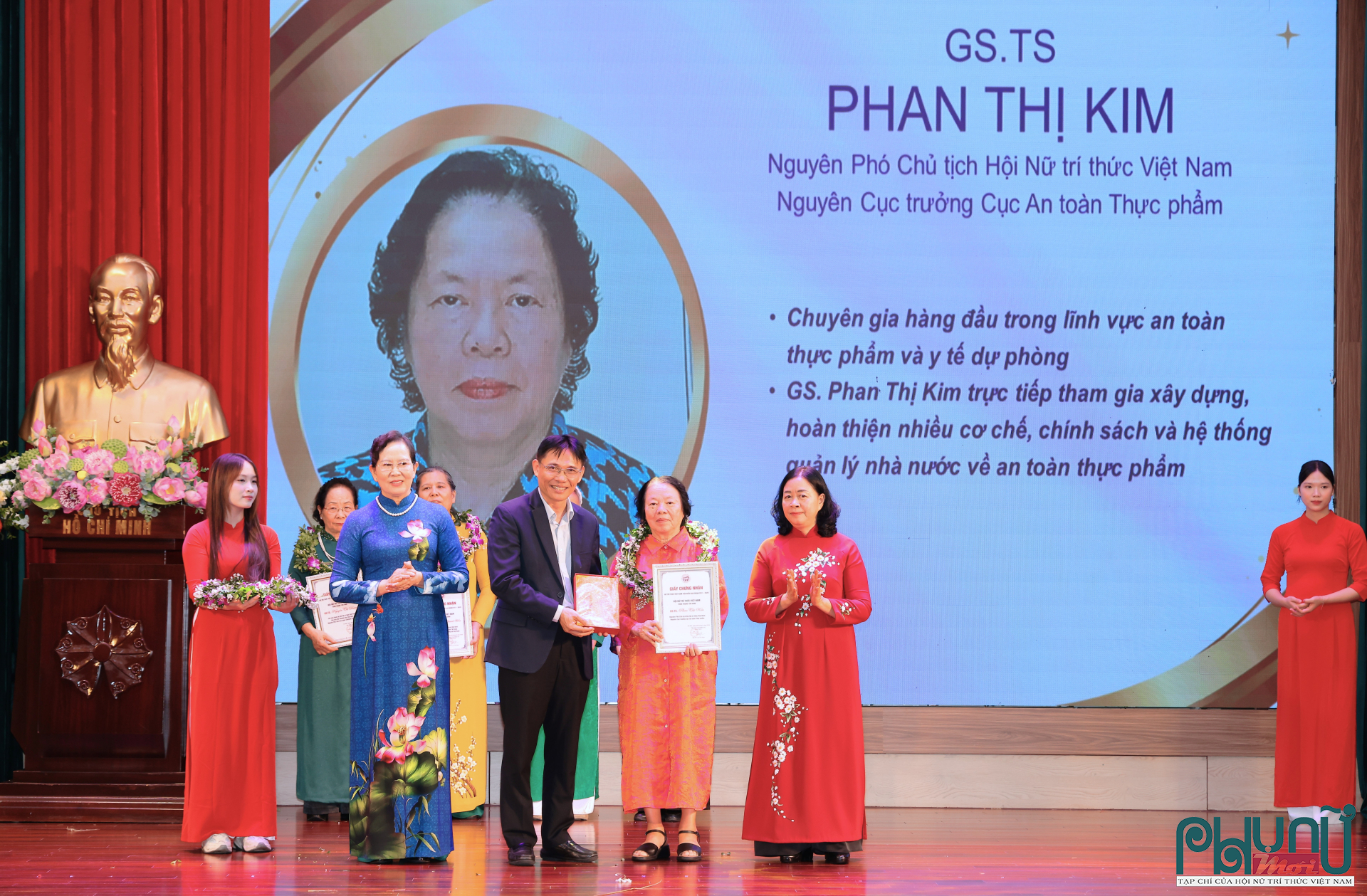 GS.TS Phan Thị Kim,Nguyên Cục trưởng Cục An toàn thực phẩm