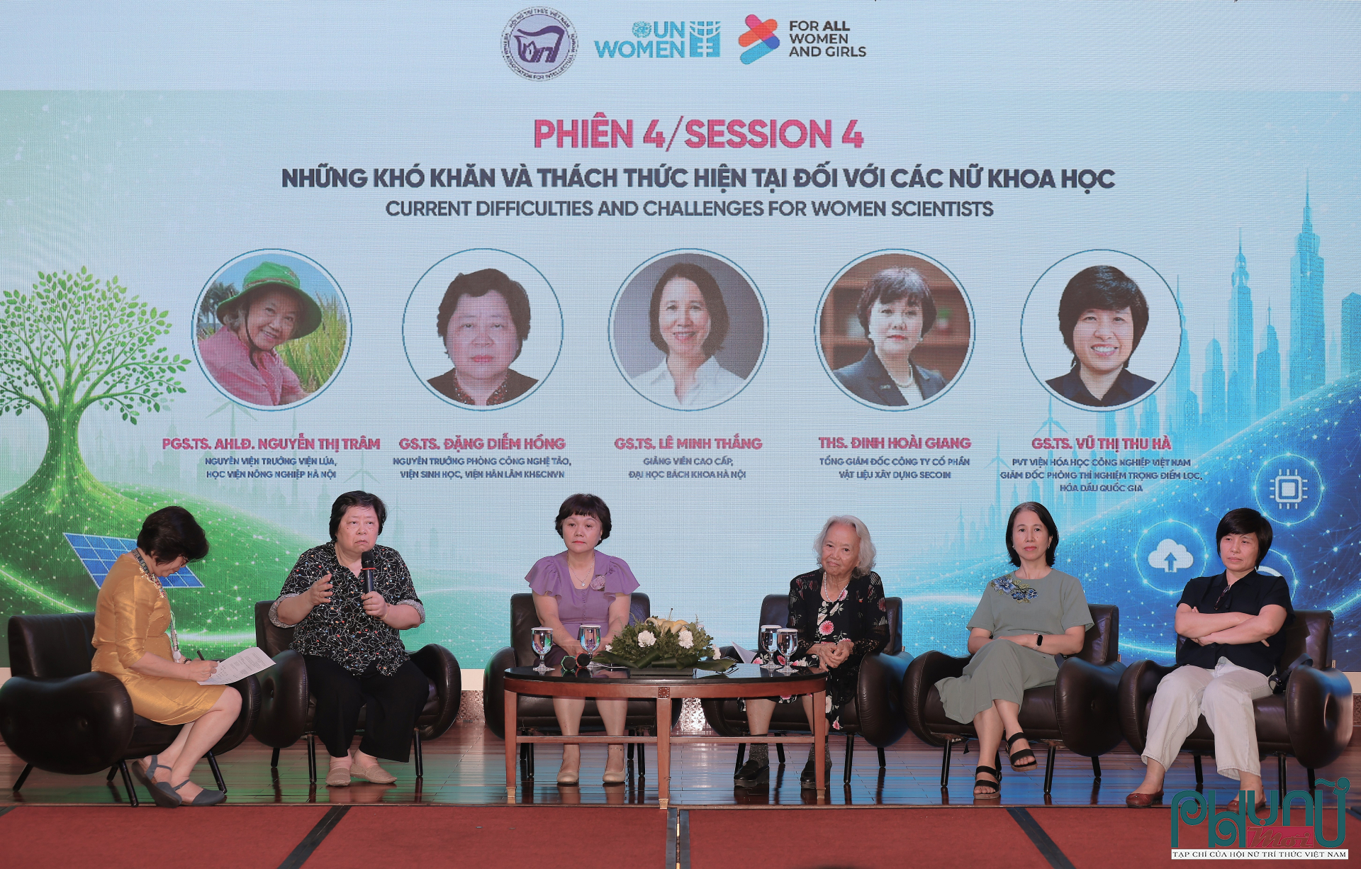 GS.TS. Đặng Diễm Hồng chia sẻ khó khăn và thách thức hiện tại đối với các nhà khoa học nữ tại Hội thảo quốc tế “Nữ khoa học hướng tới thị trường: Xây dựng hệ sinh thái hỗ trợ nữ khoa học trong nền kinh tế xanh, kinh tế số”.