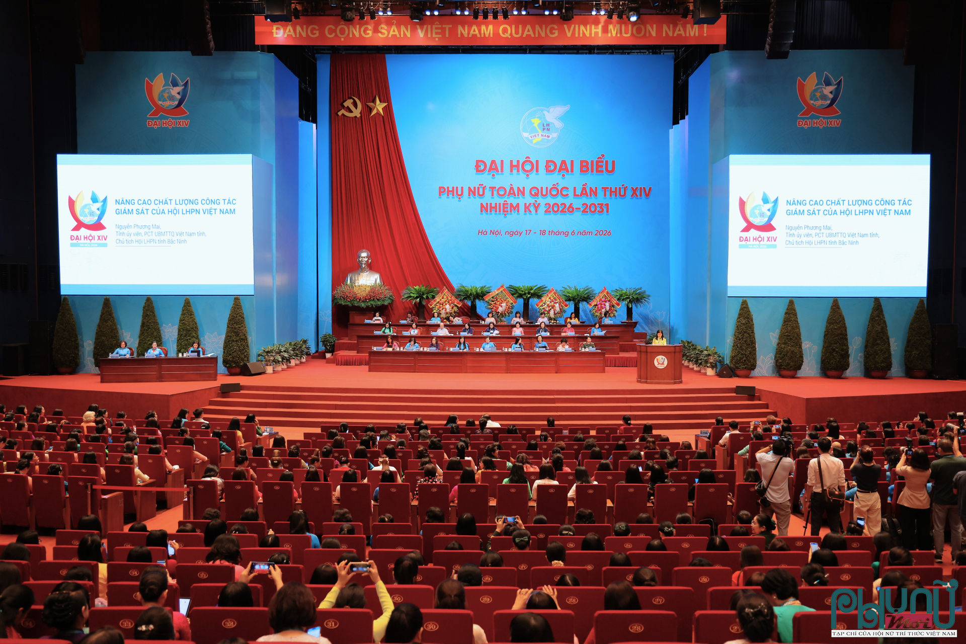 Đại hội đại biểu Phụ nữ toàn quốc lần thứ XIV, nhiệm kỳ 2026-2031 chiều 16/7, đã tiến hành nội dung quan trọng là bầu Ban Chấp hành Trung ương Hội LHPN Việt Nam khóa XIV.