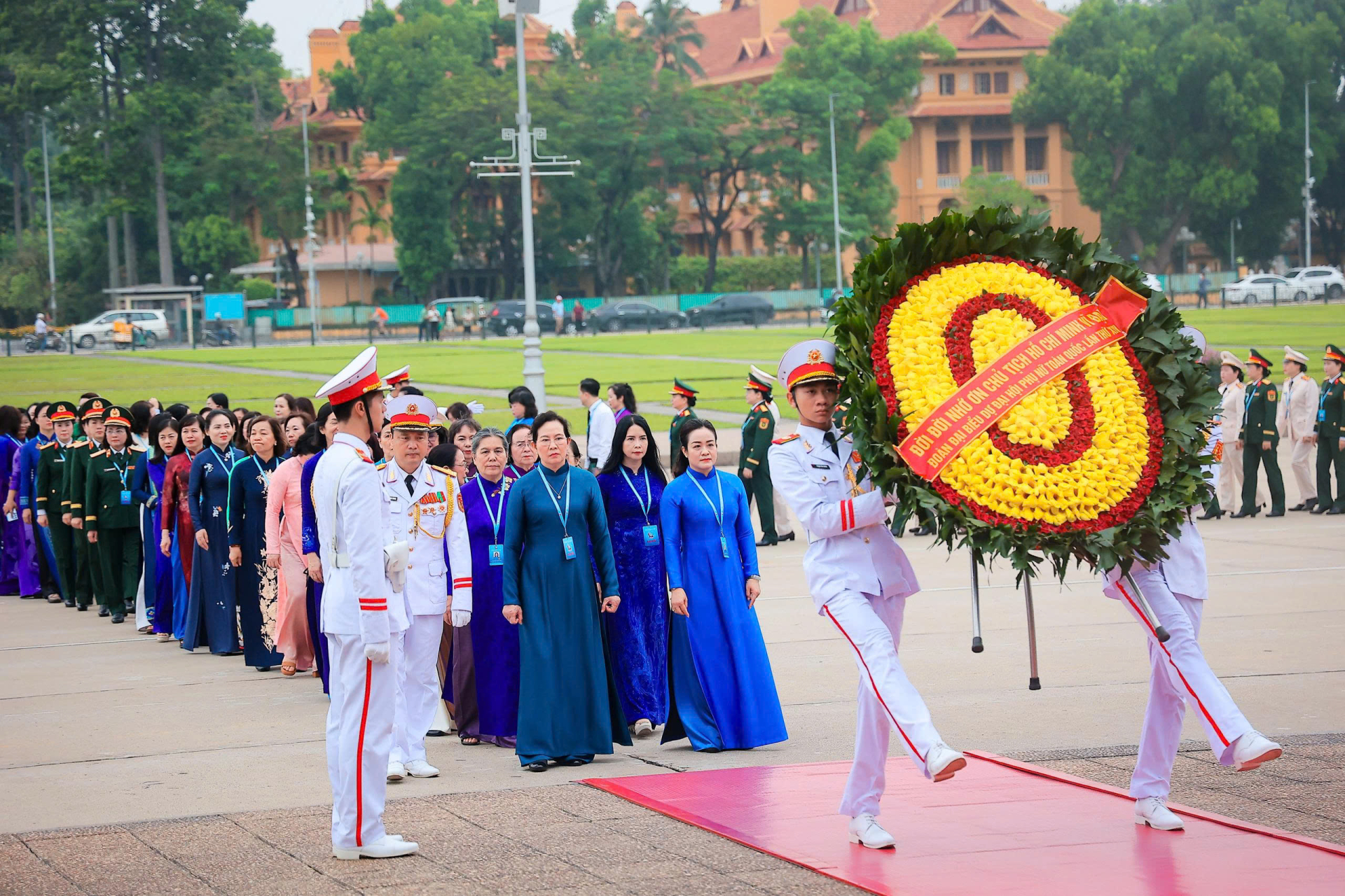 Đại hội đại biểu Phụ nữ toàn quốc lần thứ XIV khai mạc phiên làm việc thứ nhất
