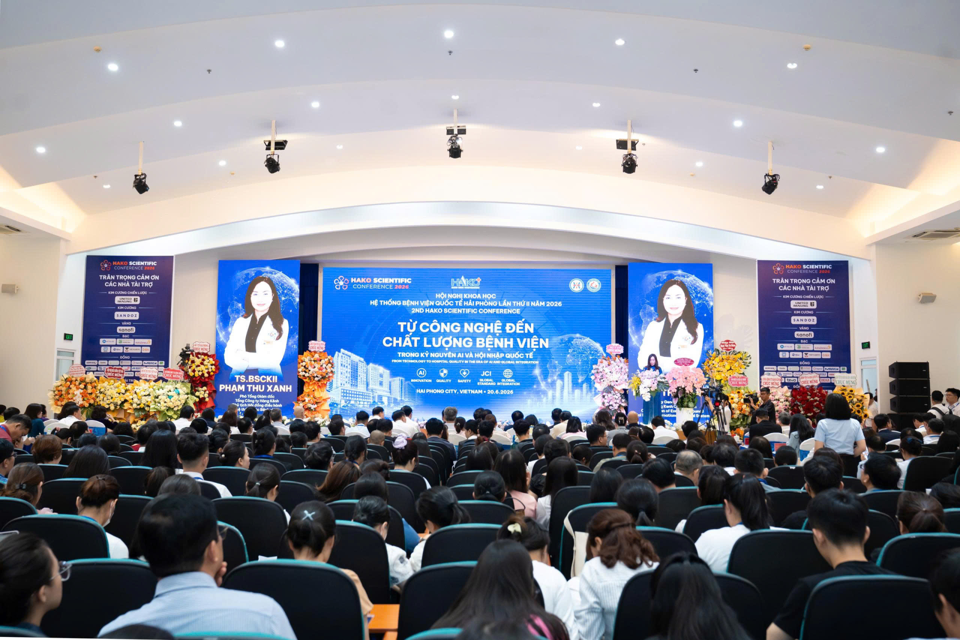 Quang cảnh Hội nghị khoa học Bệnh viện Quốc tế Hải Phòng 2026