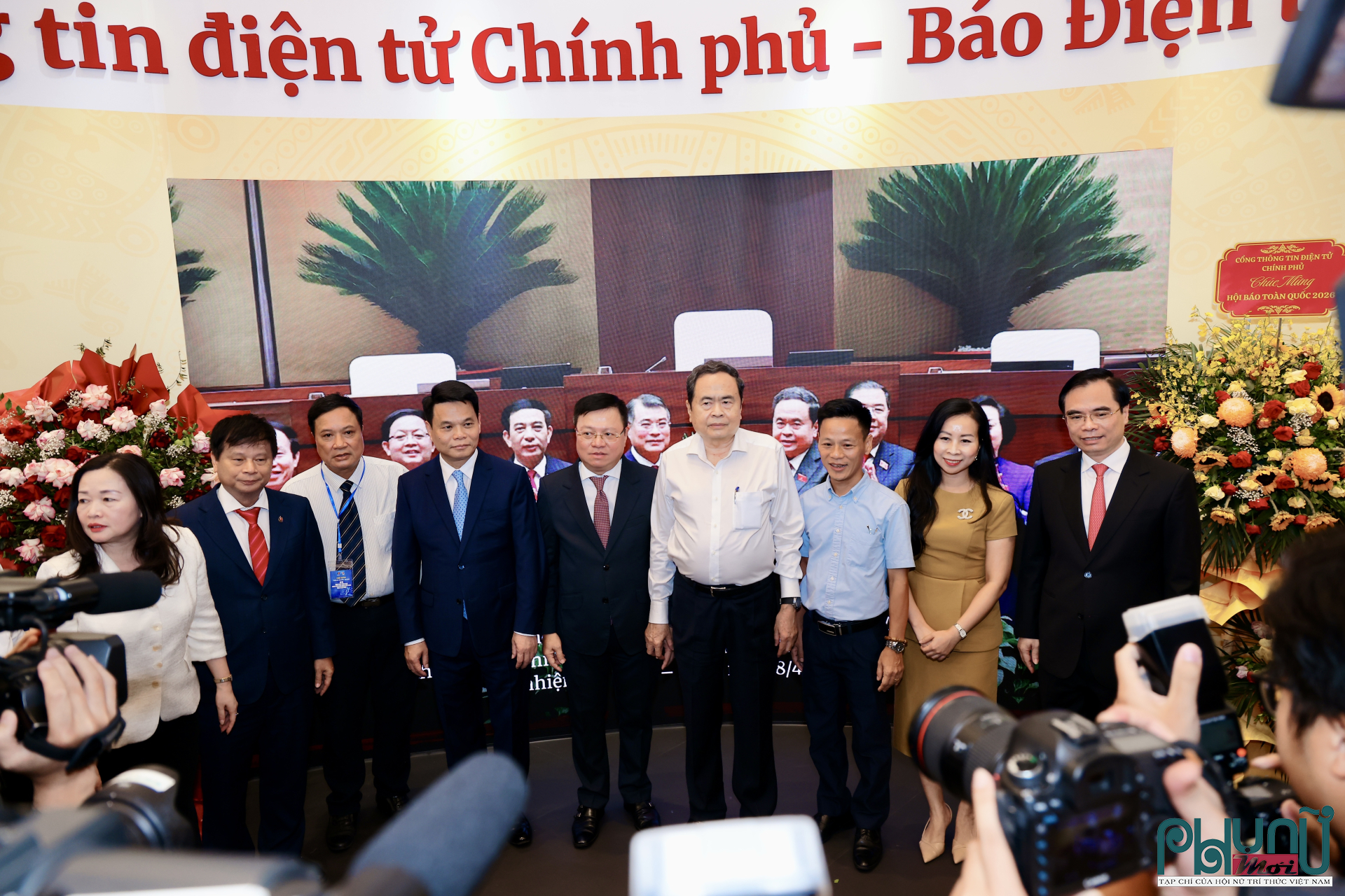Hội Báo toàn quốc 2026 diễn ra từ ngày 19 đến 21/6 tại thành phố Hải Phòng với chủ đề “Báo chí Việt Nam - Trung thành, Sáng tạo, Trách nhiệm trong kỷ nguyên mới”, thu hút sự tham gia của đông đảo cơ quan báo chí, nhà báo và công chúng.