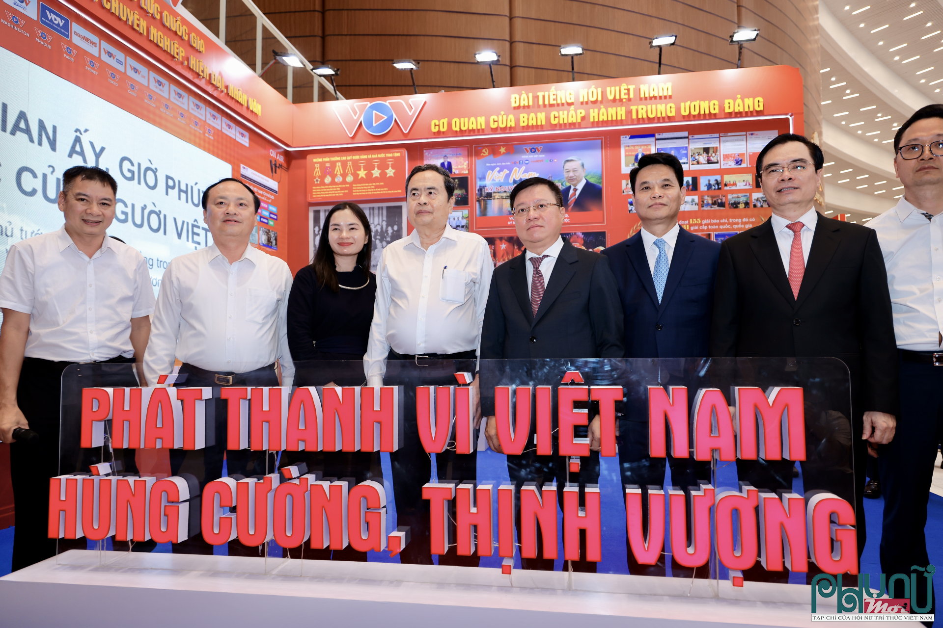 Ngày hội báo chí năm nay không chỉ là dịp tôn vinh những đóng góp của đội ngũ người làm báo mà còn tạo diễn đàn để các cơ quan báo chí chia sẻ kinh nghiệm, giới thiệu thành tựu và định hướng phát triển trong thời kỳ chuyển đổi số.