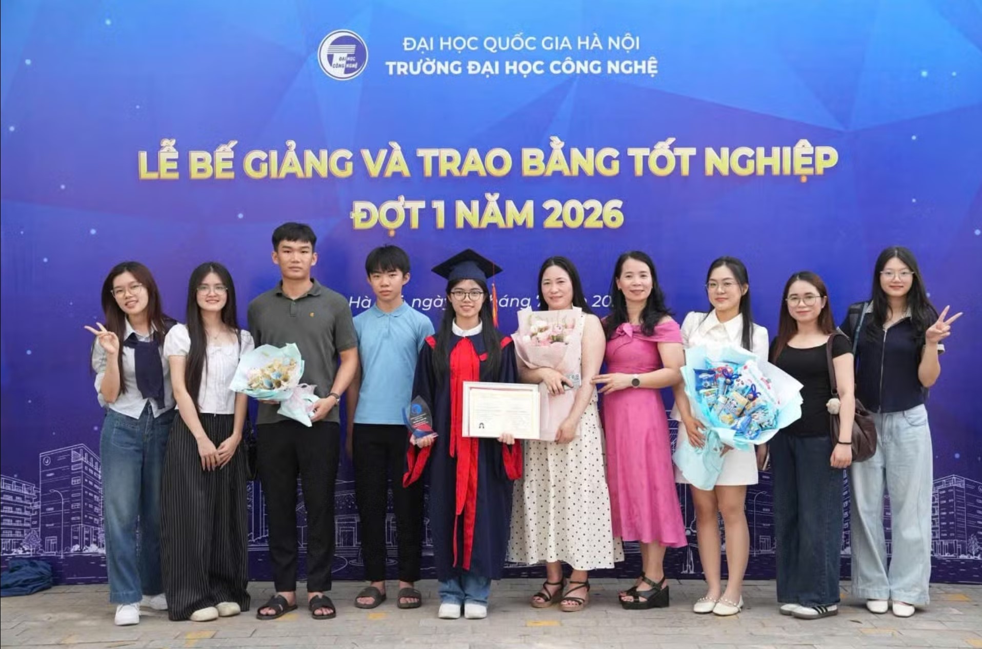 Thủ khoa Khoa học Máy tính GPA 3.93: Công bố quốc tế ở tuổi 20, chọn ở lại phòng thí nghiệm để theo đuổi nghiên cứu
