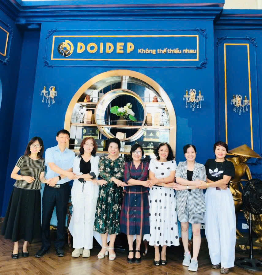 Chi hội Nữ trí thức tỉnh Khánh Hòa tổ chức chương trình giao lưu với Hội Nữ trí thức TP Hải Phòng