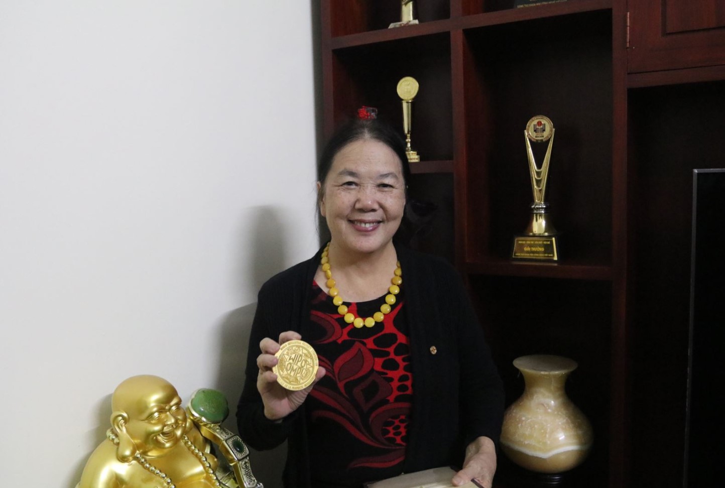 Những đóng góp nổi bật của Anh hùng Lao động Nguyễn Thị Nguyệt được ghi nhận bằng nhiều phần thưởng và danh hiệu cao quý.