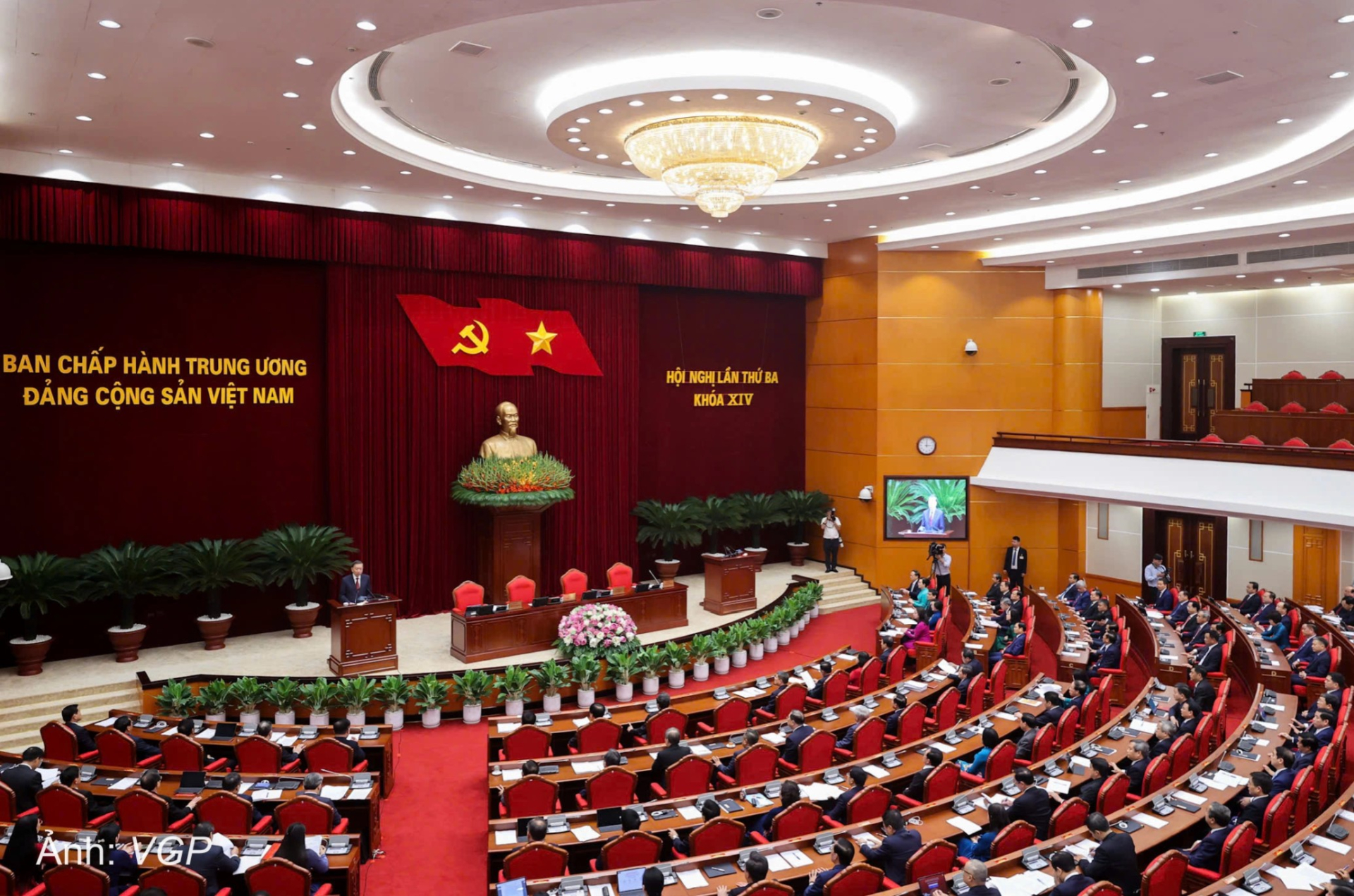 Đại biểu dự hội nghị Trung ương 3 khóa 14, tháng 7/2026. Ảnh: VGP
