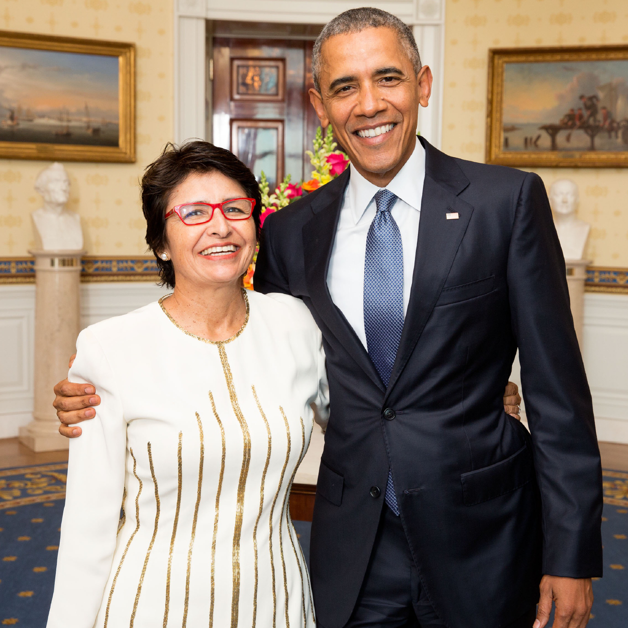 Sylvia Acevedo được Tổng thống Barack Obama bổ nhiệm vào Ủy ban Xuất sắc Giáo dục dành cho người Mỹ gốc Tây Ban Nha