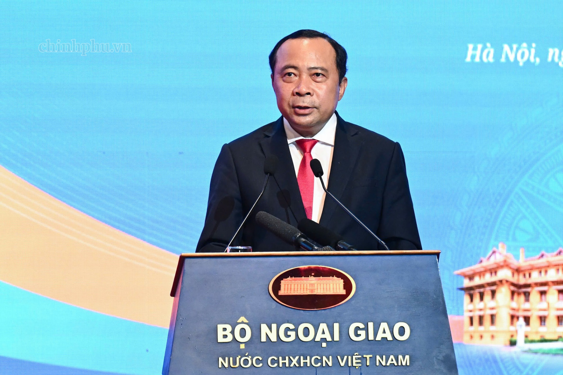 Bộ trưởng Bộ Khoa học và Công nghệ Vũ Hải Quân phát biểu tại Phiên toàn thể Hội nghị Ngoại giao lần thứ 33. Ảnh: VGP
