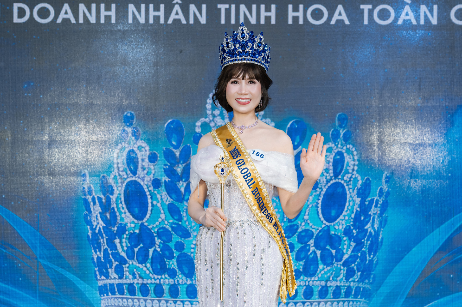 Trương Thị Thu Huyền đăng quang Hoa hậu Doanh nhân Tinh hoa Toàn cầu 2026 tại Trung Quốc. Ảnh: BTC