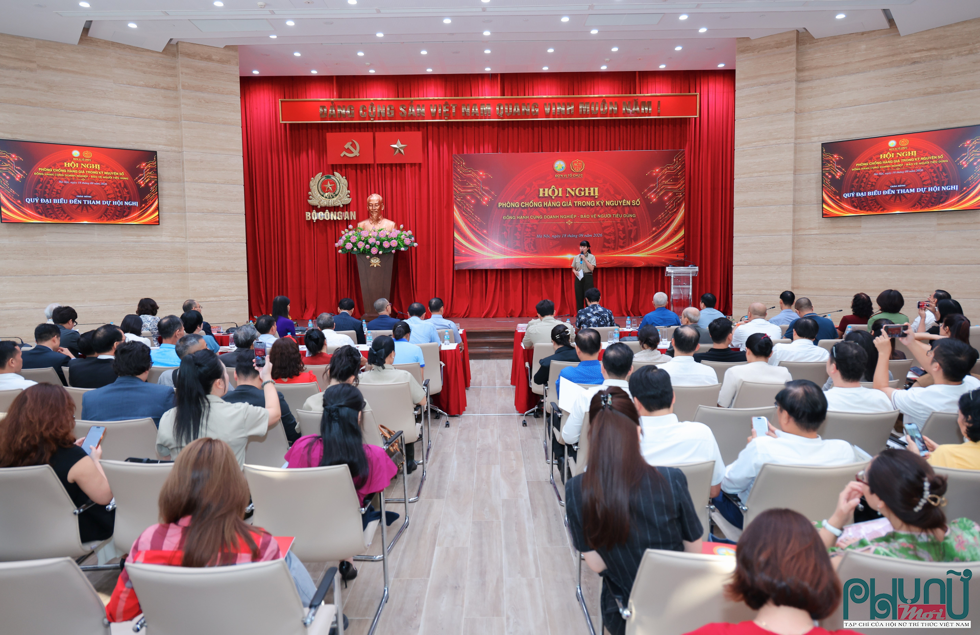 Quang cảnh Hội nghị