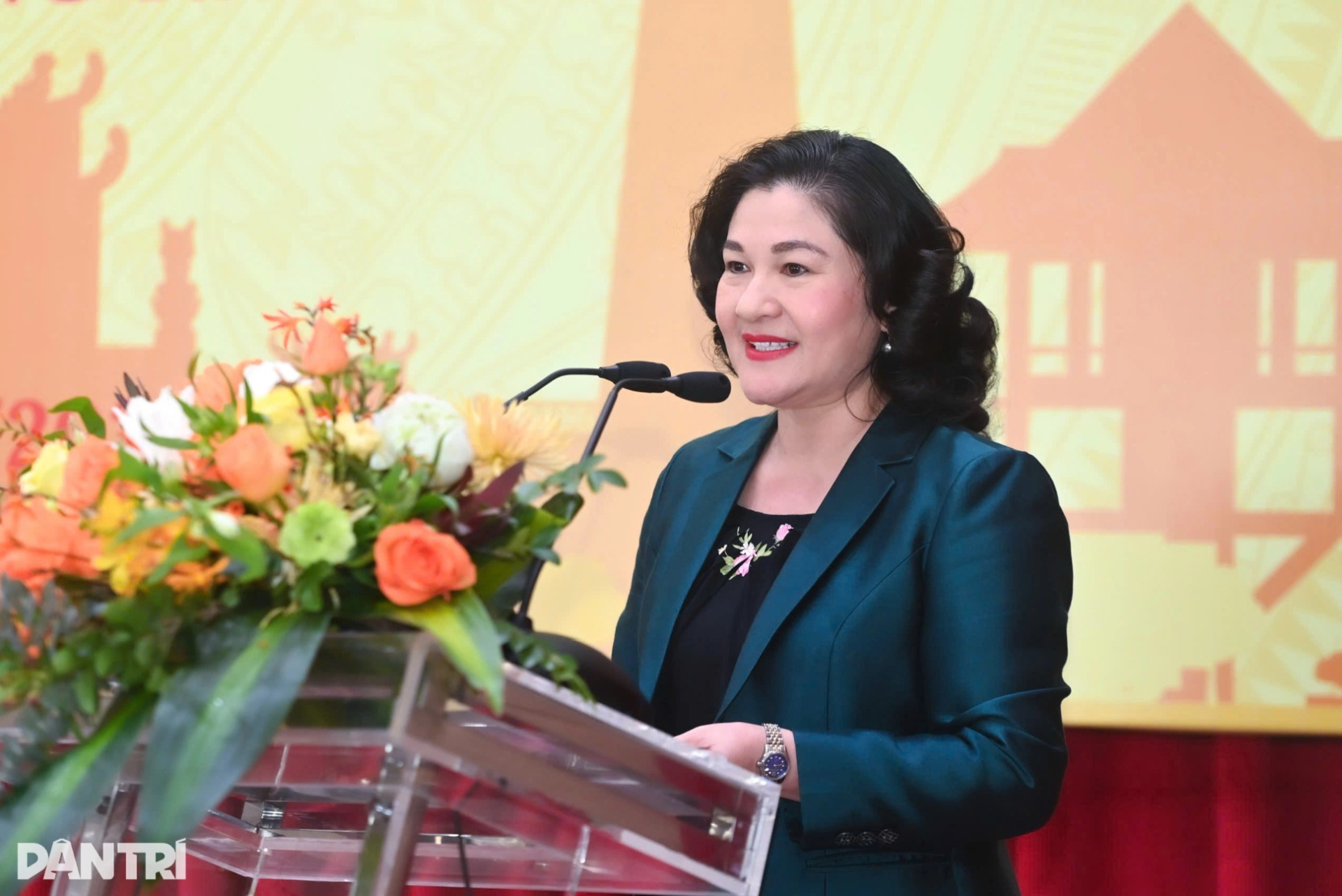 Thứ trưởng Bộ Nội vụ Nguyễn Thị Hà phát biểu khai mạc Lớp bồi dưỡng. Ảnh: Hải Long