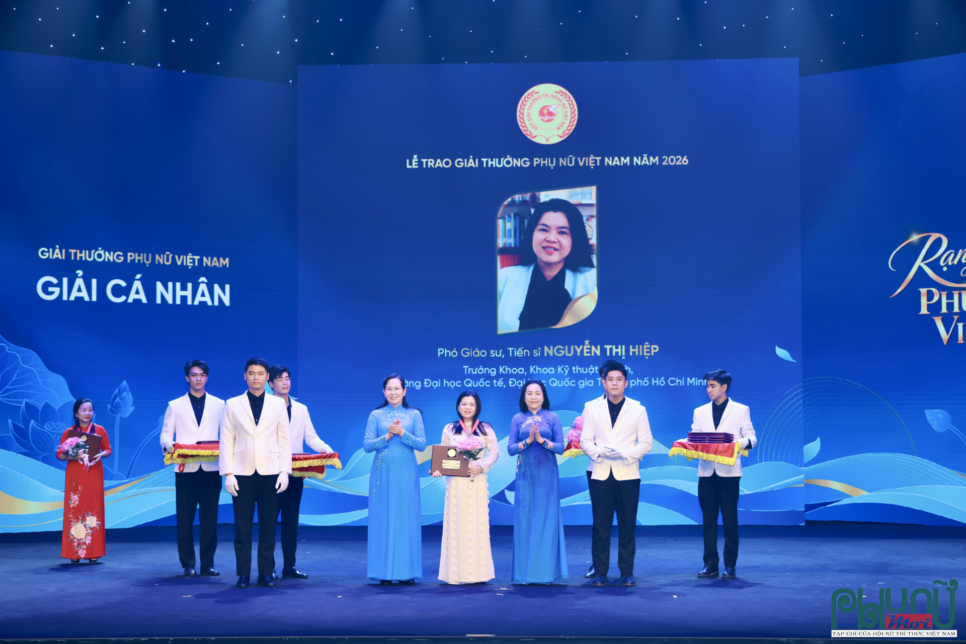PGS.TS Nguyễn Thị Hiệp, Trưởng khoa Kỹ thuật Y sinh, Trường Đại học Quốc tế là một trong 12 cá nhân nhận giải thưởng Phụ nữ Việt Nam năm 2026.