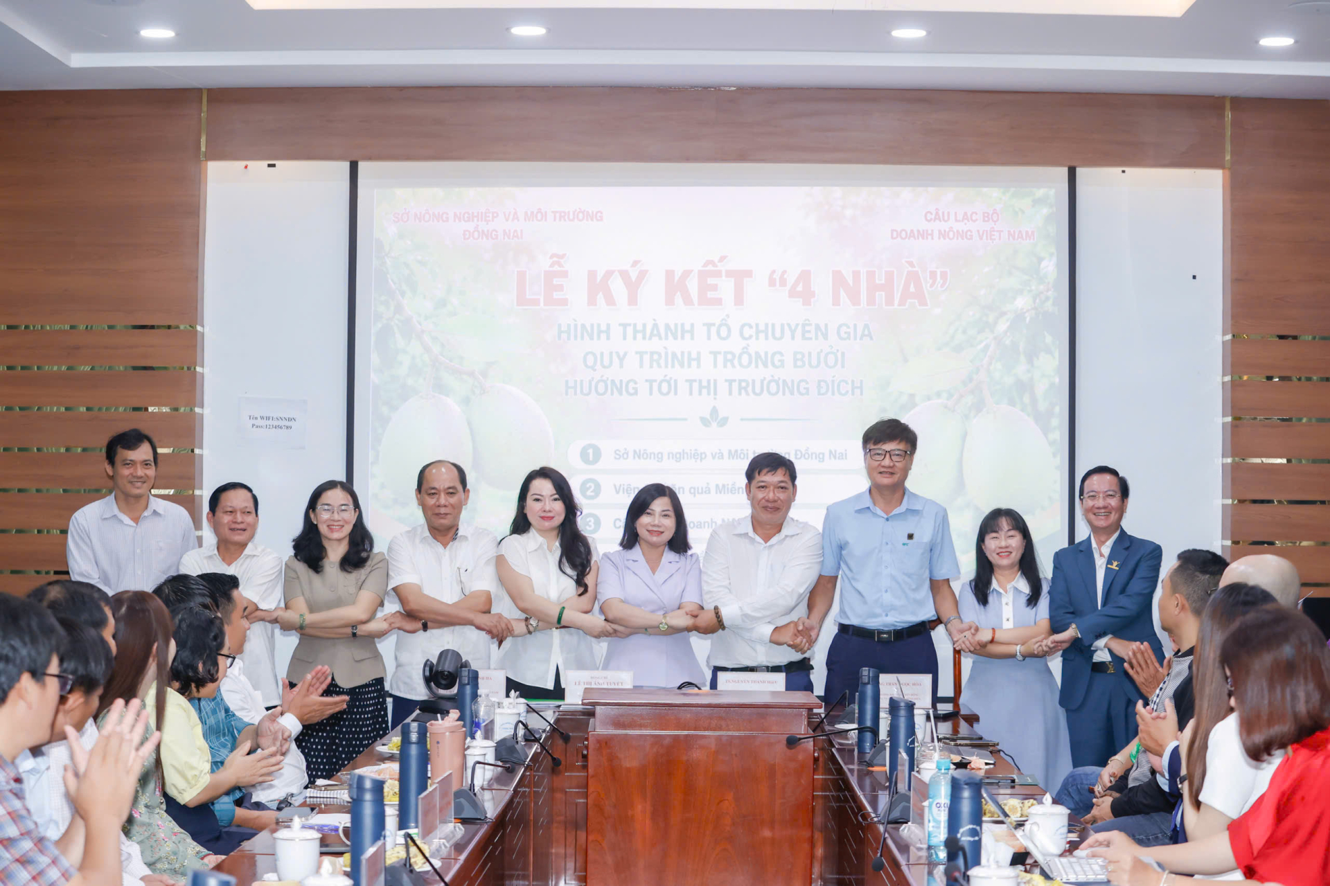 Lễ ký kết