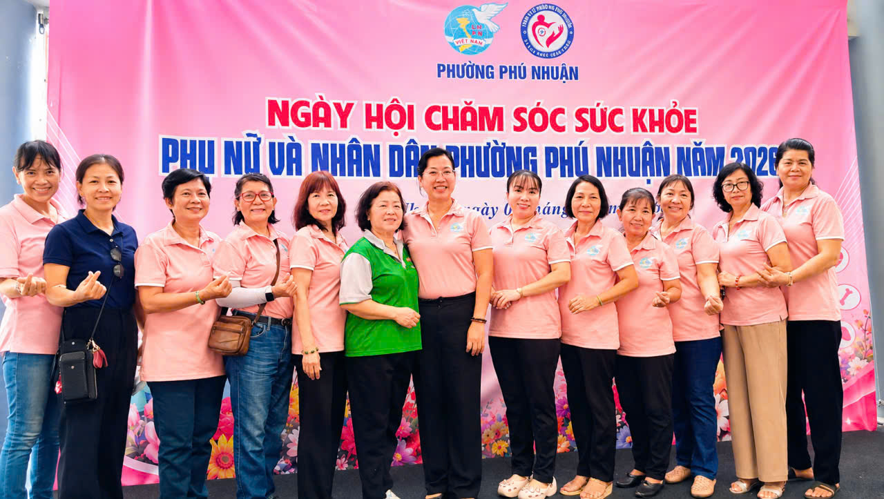 Chị em phụ nữ cơ sở phường Phú Nhuận, thành phố Hồ Chí Minh