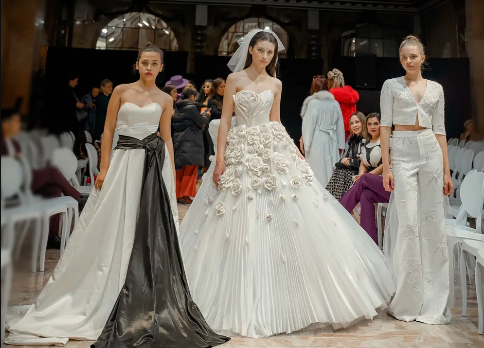 Những thiết kế được trình diễn tại Paris Fashion Week