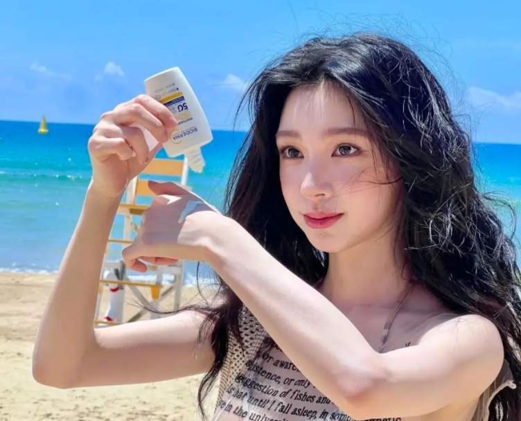 Nữ streamer có tâm hồn đẹp, tuyên bố biến tiền donate thành quỹ từ thiện công khai