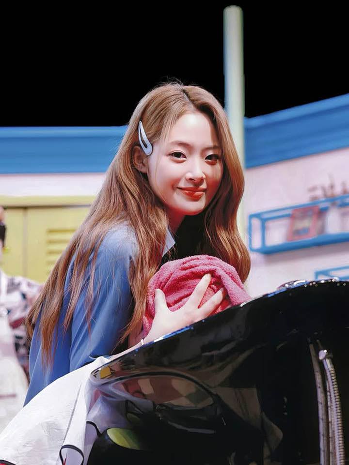 Nữ diễn viên gây bão làng kịch Hàn Quốc nhờ phân cảnh “úp mặt đối phương vào tâm hồn”