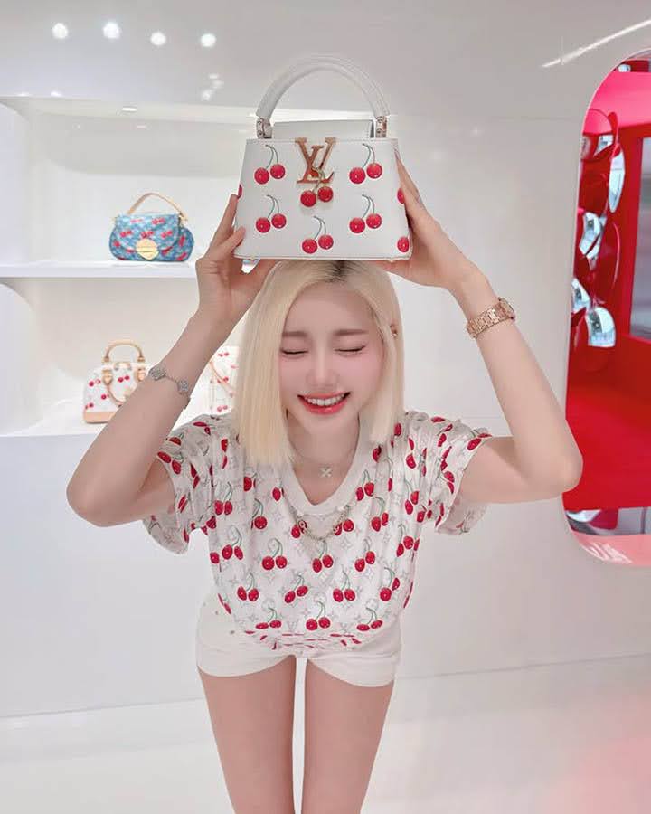 Fan bức xúc khi DJ Soda bị “đụng chạm quá đà” bởi khán giả ở sự kiện âm nhạc