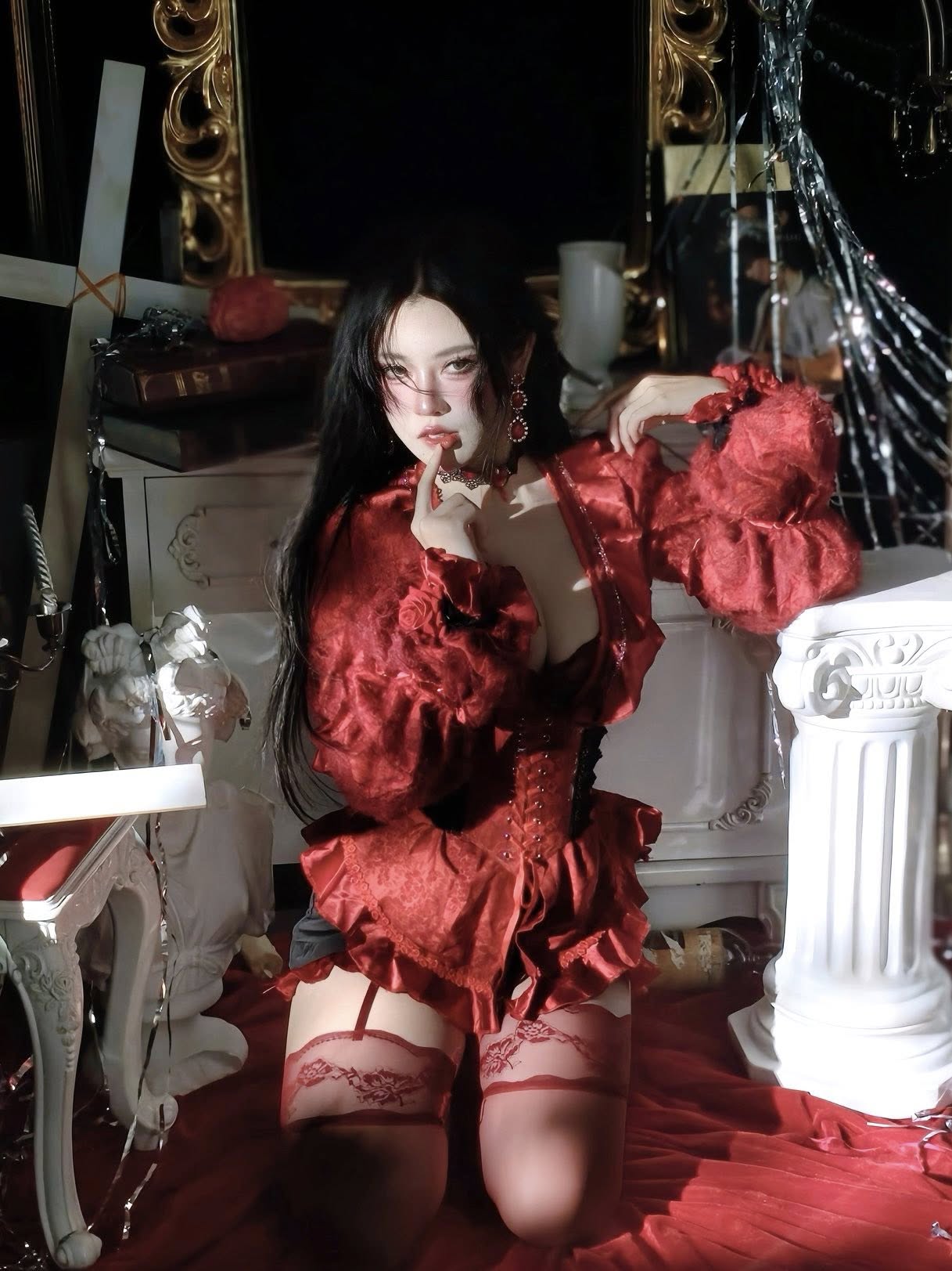 Hóa vai phản diện, UNa To Uyen khiến MXH phải choáng váng khi 