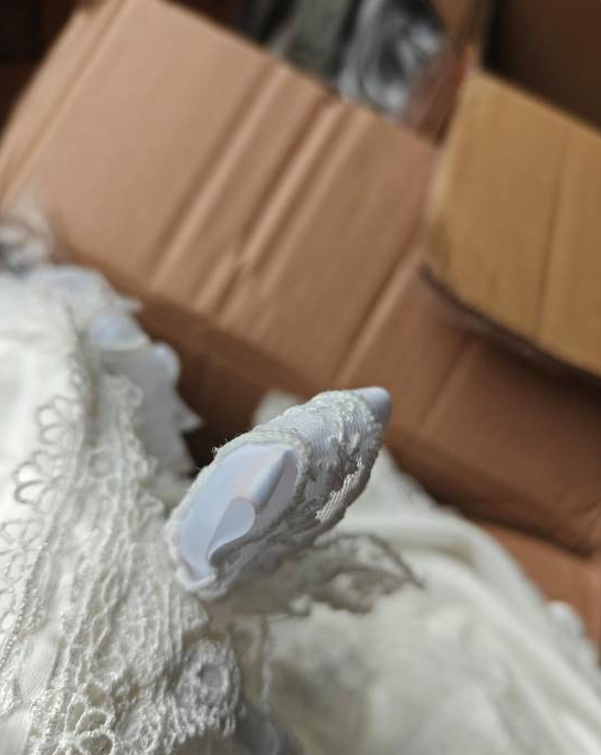 Cosplay tạo điểm nhấn, nàng hot girl gợi cảm bất ngờ vướng drama trang phục